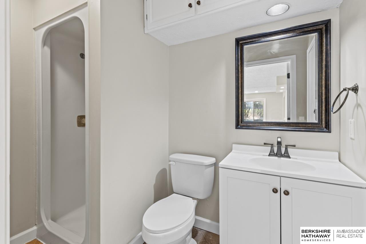 La Vista, Nebraska 68128, United States, 3 Bedrooms Bedrooms, ,2 BathroomsBathrooms,Residential,Pending,115801