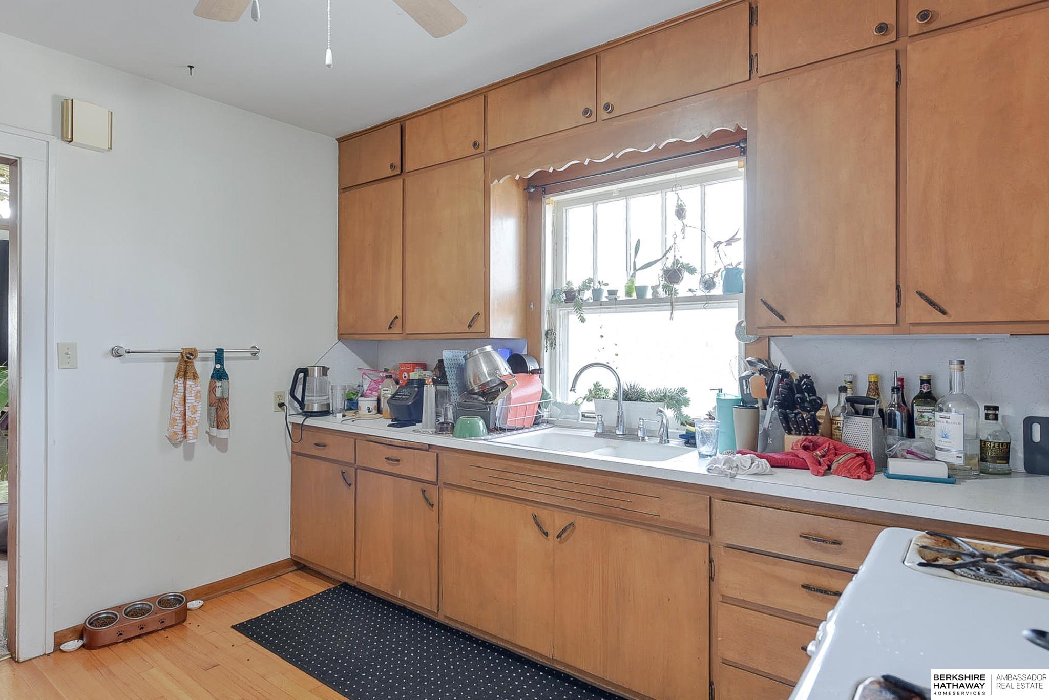 Omaha, Nebraska 68131, United States, 4 Bedrooms Bedrooms, ,2 BathroomsBathrooms,Residential,Active,106381