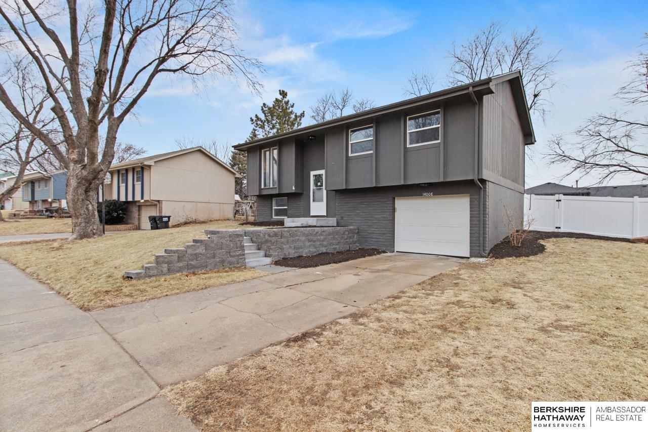 La Vista, Nebraska 68138, United States, 3 Bedrooms Bedrooms, ,2 BathroomsBathrooms,Residential,Pending,7758