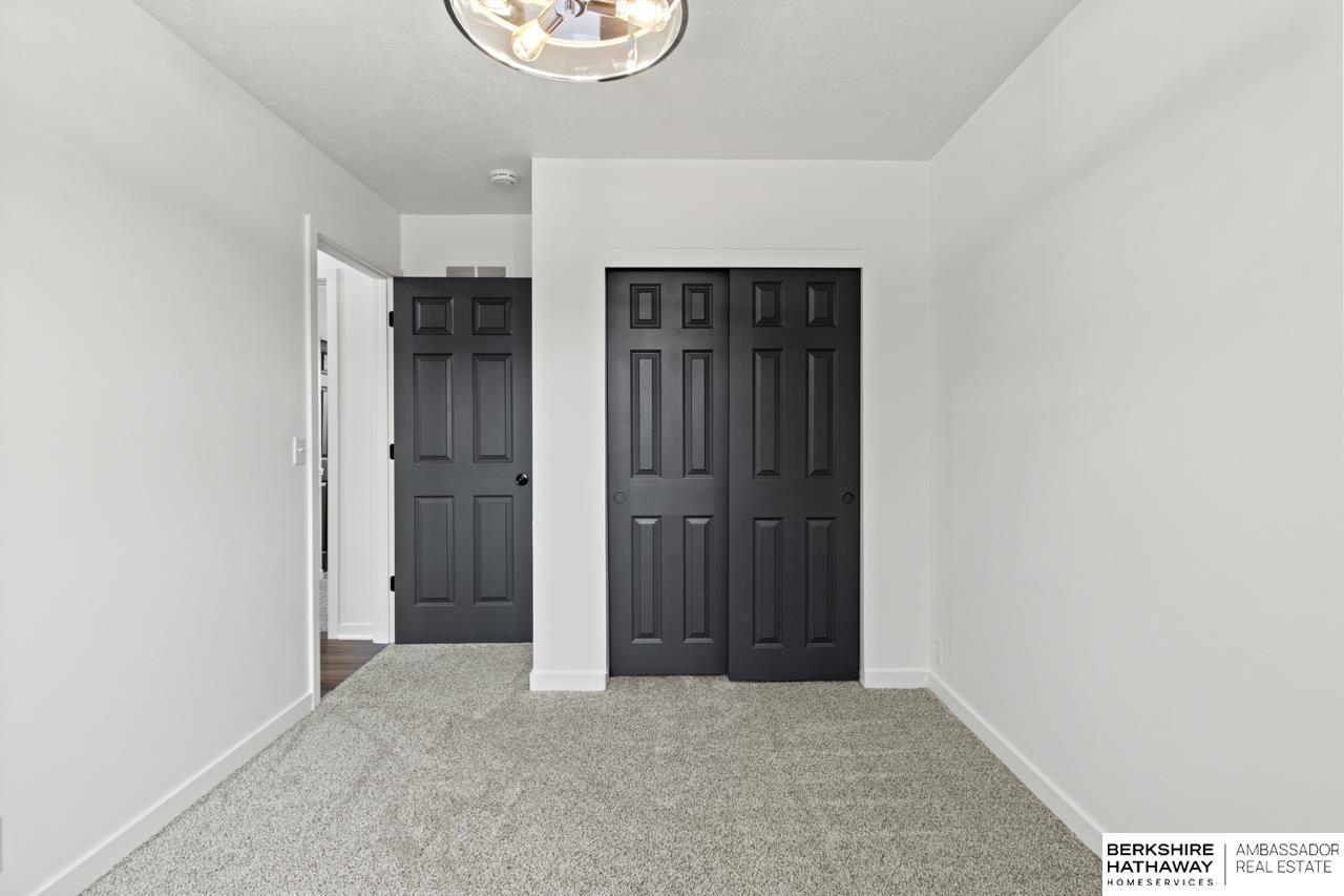 La Vista, Nebraska 68138, United States, 3 Bedrooms Bedrooms, ,2 BathroomsBathrooms,Residential,Pending,7758