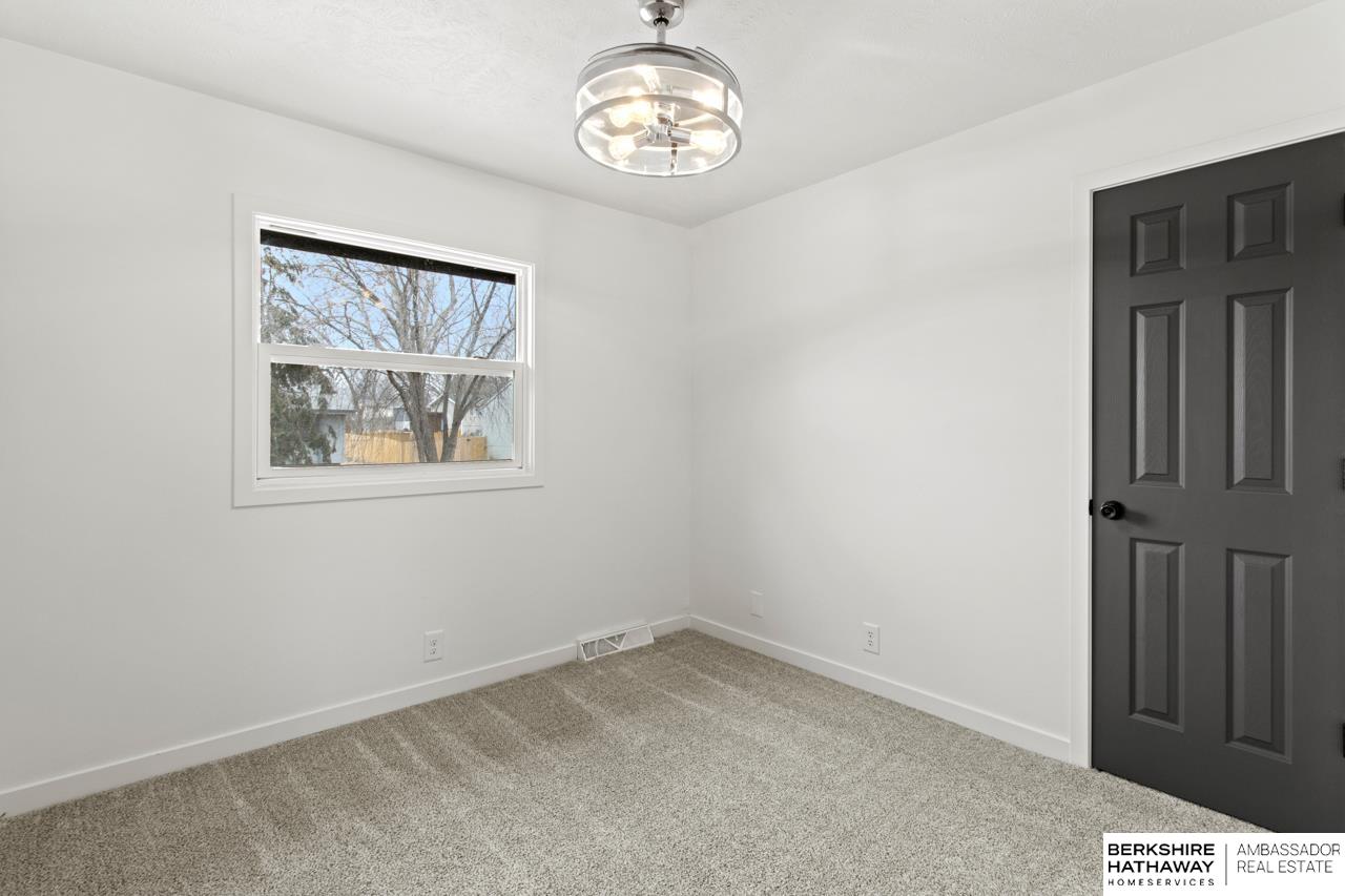 La Vista, Nebraska 68138, United States, 3 Bedrooms Bedrooms, ,2 BathroomsBathrooms,Residential,Pending,7758