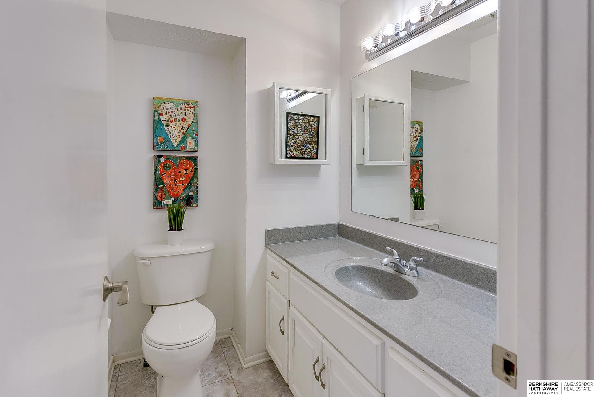 Omaha, Nebraska 68118, United States, 4 Bedrooms Bedrooms, ,4 BathroomsBathrooms,Residential,Pending,20513