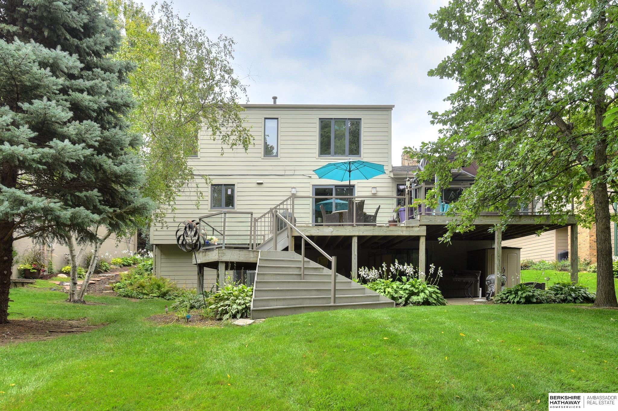 Omaha, Nebraska 68118, United States, 4 Bedrooms Bedrooms, ,4 BathroomsBathrooms,Residential,Pending,20513