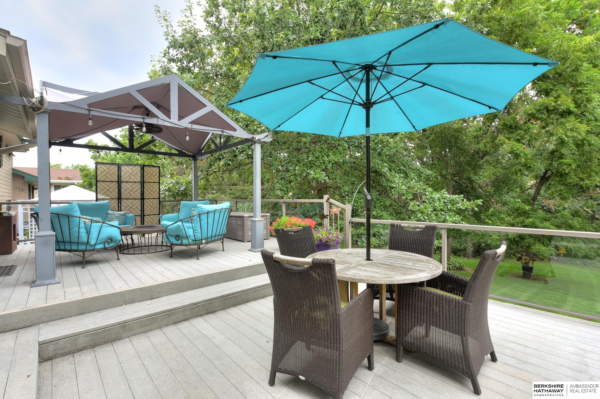 Omaha, Nebraska 68118, United States, 4 Bedrooms Bedrooms, ,4 BathroomsBathrooms,Residential,Pending,20513