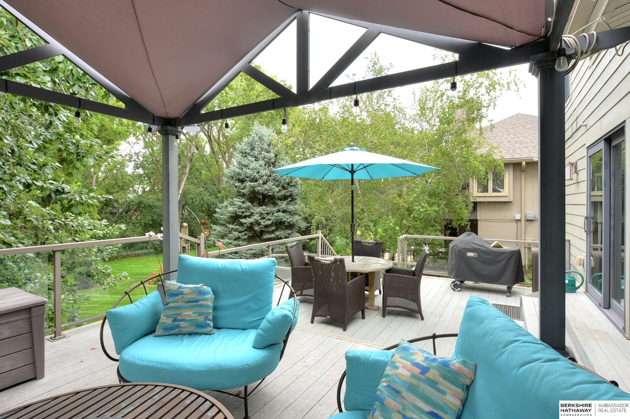 Omaha, Nebraska 68118, United States, 4 Bedrooms Bedrooms, ,4 BathroomsBathrooms,Residential,Pending,20513