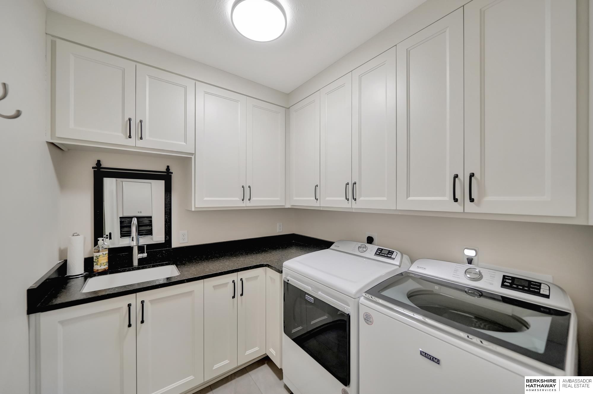 Palmyra, Nebraska 68418, United States, 4 Bedrooms Bedrooms, ,4 BathroomsBathrooms,Residential,Active,10910