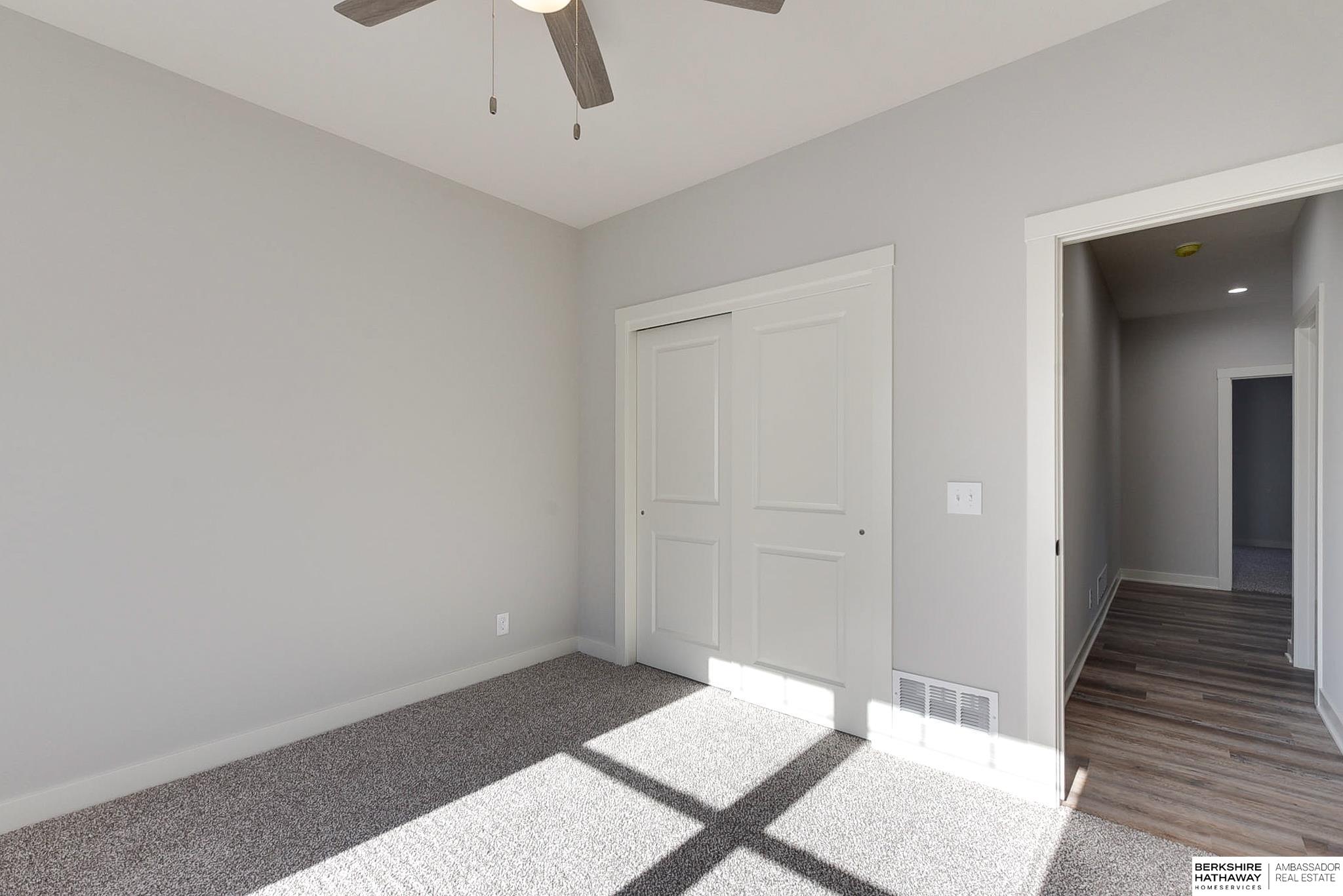 Plattsmouth, Nebraska 68048, United States, 5 Bedrooms Bedrooms, ,3 BathroomsBathrooms,Residential,Active,17096