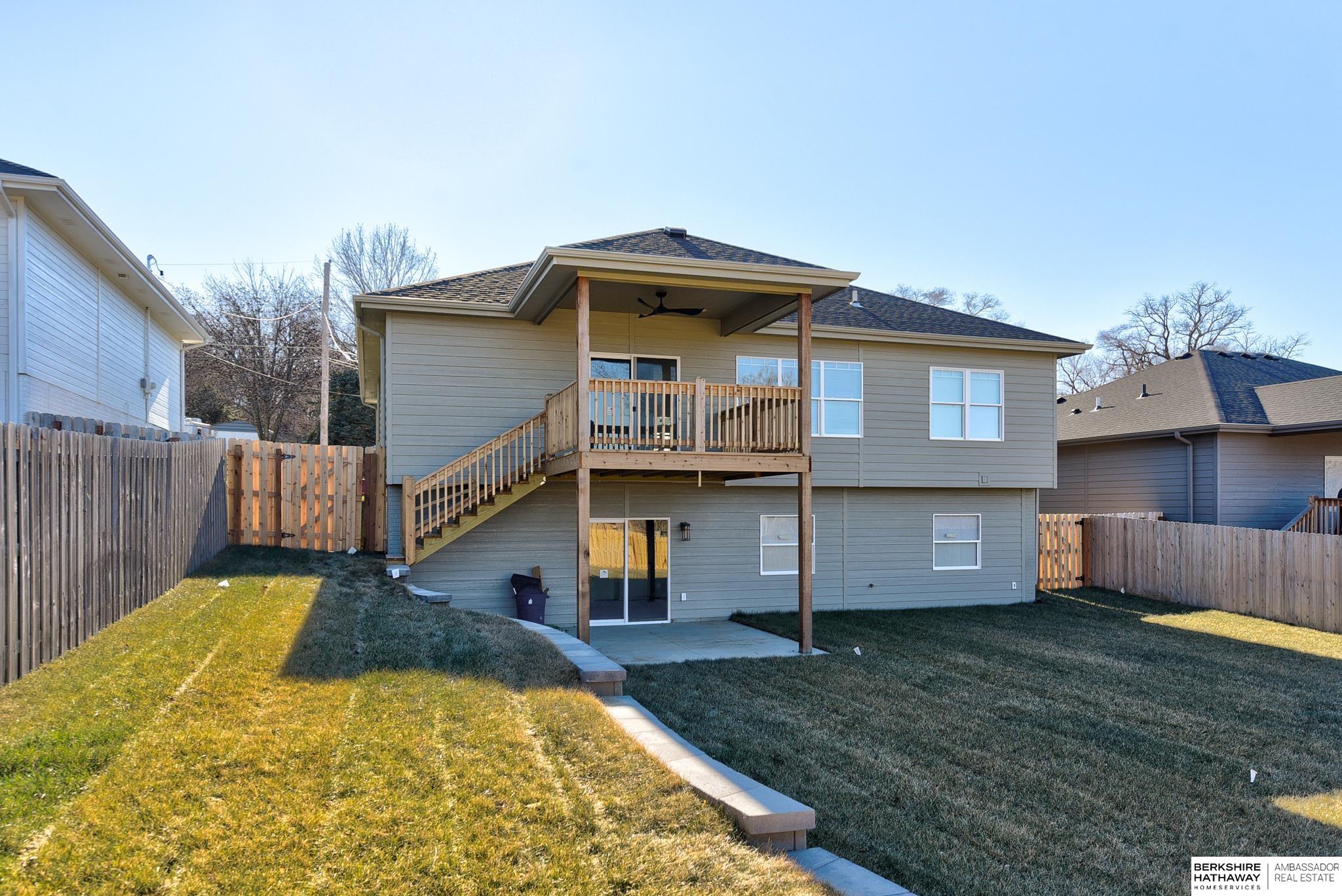 Plattsmouth, Nebraska 68048, United States, 5 Bedrooms Bedrooms, ,3 BathroomsBathrooms,Residential,Active,17096