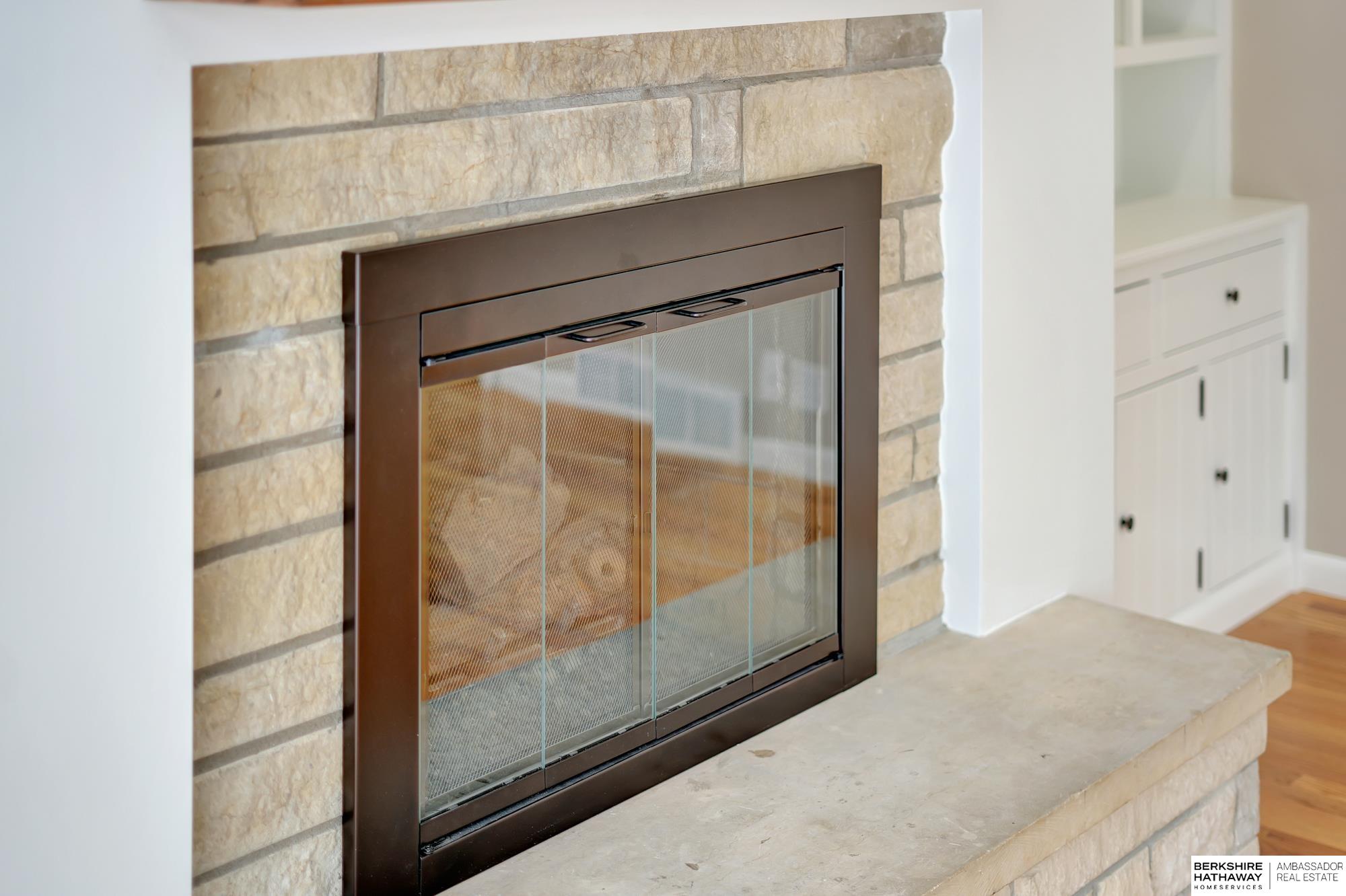 Lincoln, Nebraska 68502, United States, 3 Bedrooms Bedrooms, ,2 BathroomsBathrooms,Residential,Active,1897