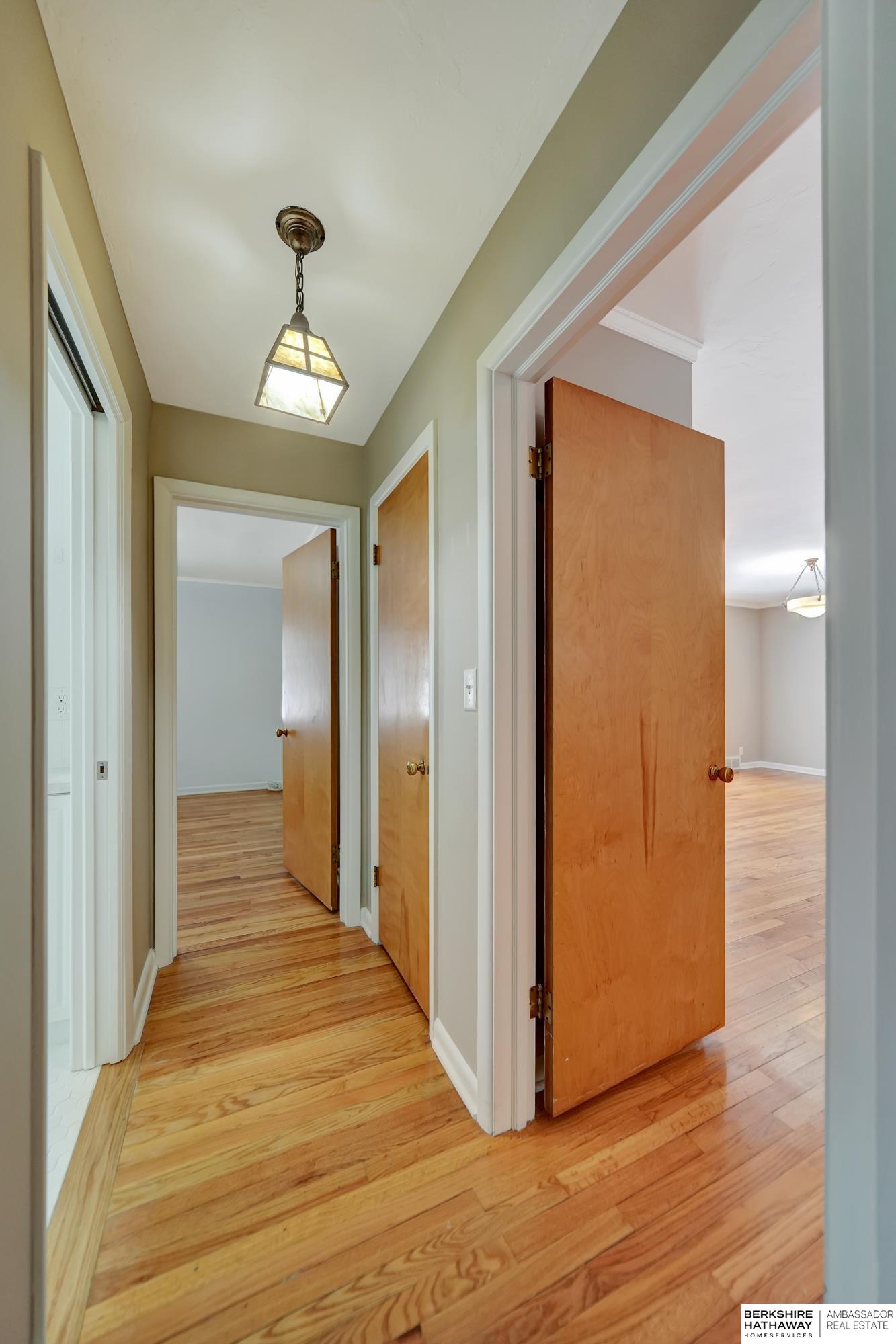 Lincoln, Nebraska 68502, United States, 3 Bedrooms Bedrooms, ,2 BathroomsBathrooms,Residential,Active,1897