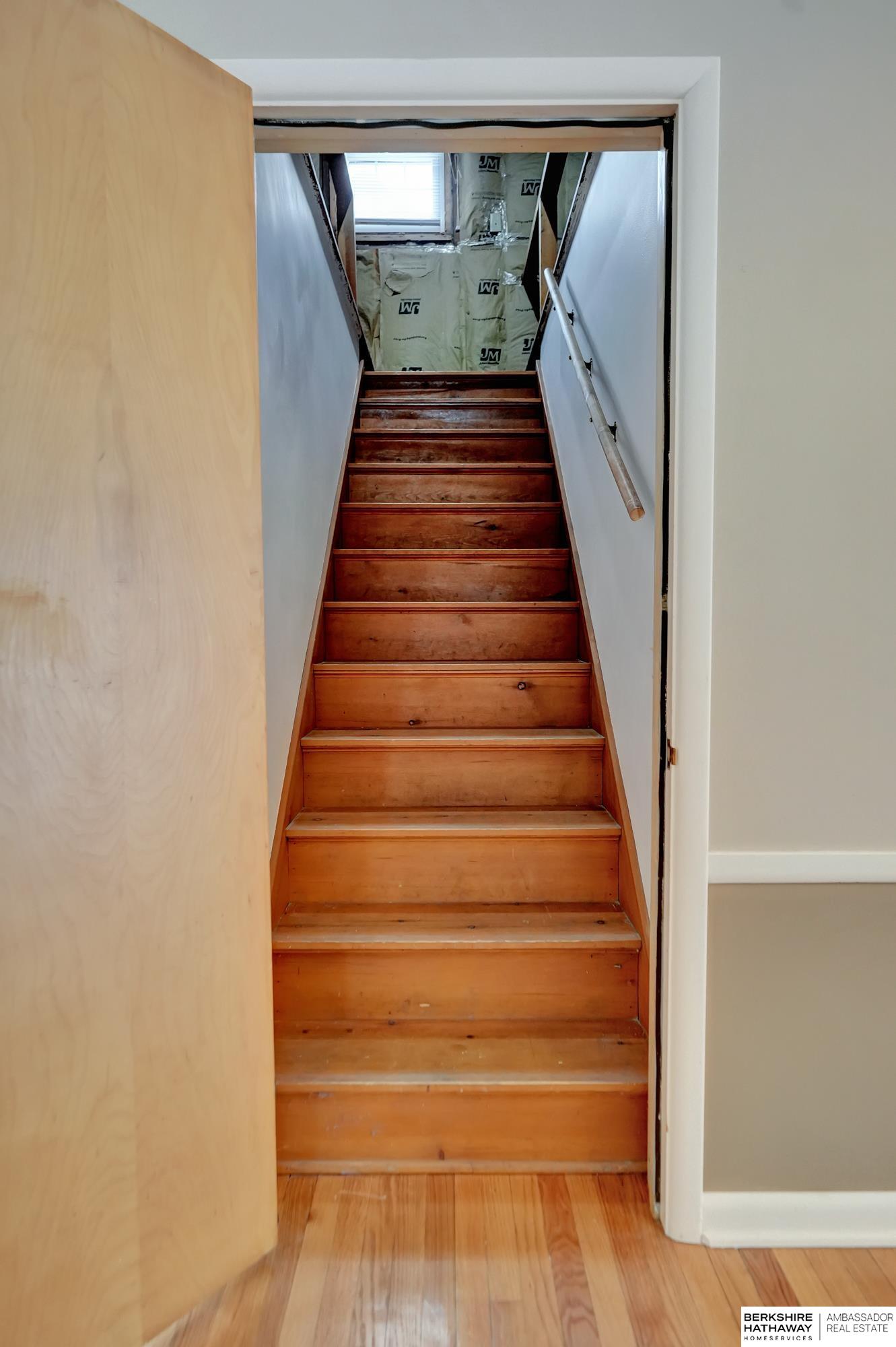 Lincoln, Nebraska 68502, United States, 3 Bedrooms Bedrooms, ,2 BathroomsBathrooms,Residential,Active,1897