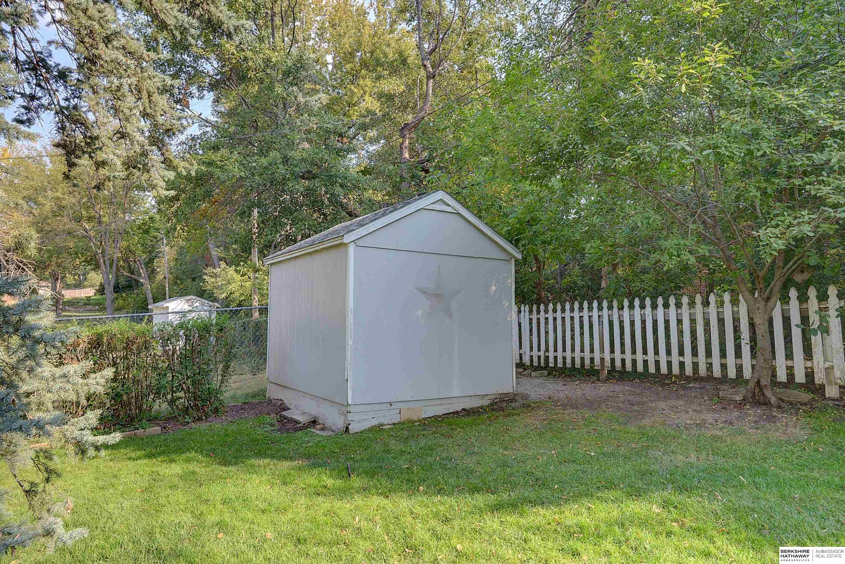 Omaha, Nebraska 68132, United States, 2 Bedrooms Bedrooms, ,3 BathroomsBathrooms,Residential,Pending,39697