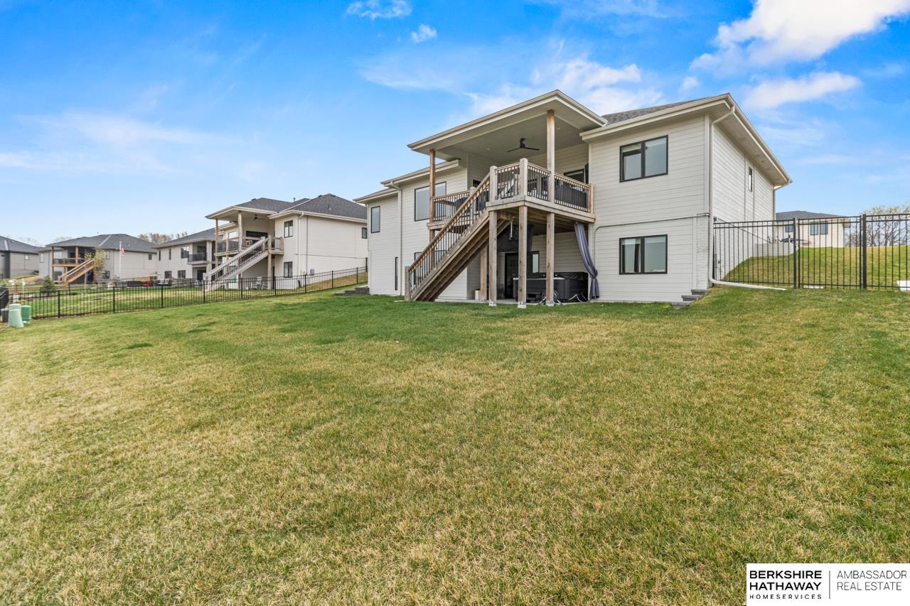 Papillion, Nebraska 68046, United States, 5 Bedrooms Bedrooms, ,3 BathroomsBathrooms,Residential,Pending,102573