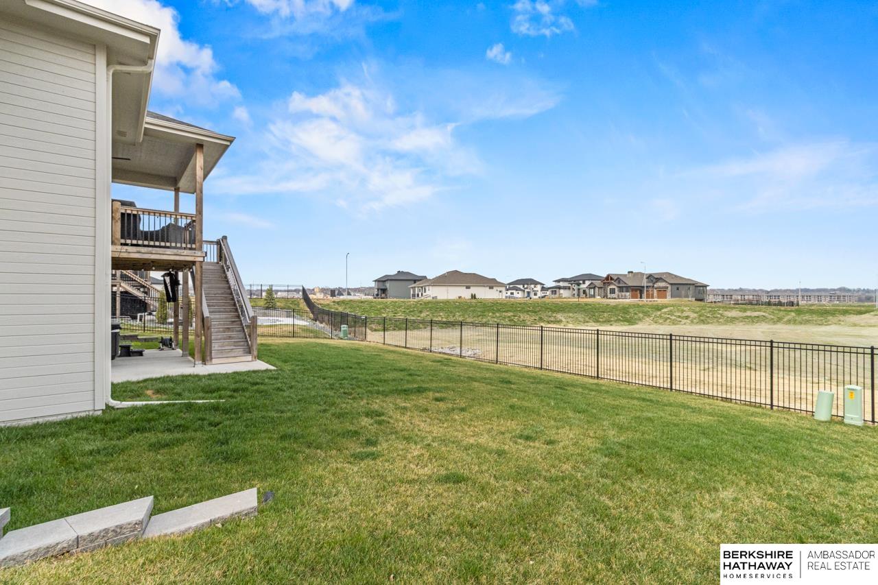 Papillion, Nebraska 68046, United States, 5 Bedrooms Bedrooms, ,3 BathroomsBathrooms,Residential,Pending,102573