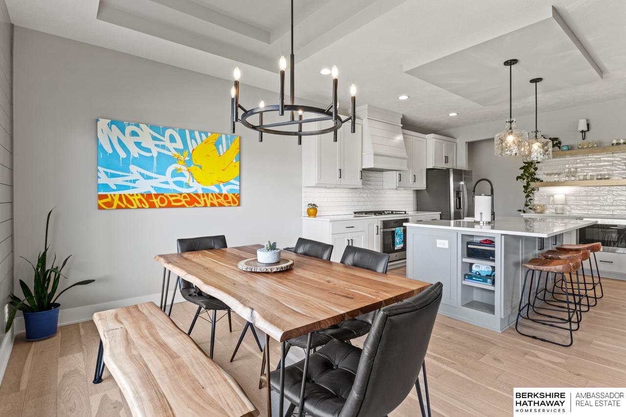 Papillion, Nebraska 68046, United States, 5 Bedrooms Bedrooms, ,3 BathroomsBathrooms,Residential,Pending,102573