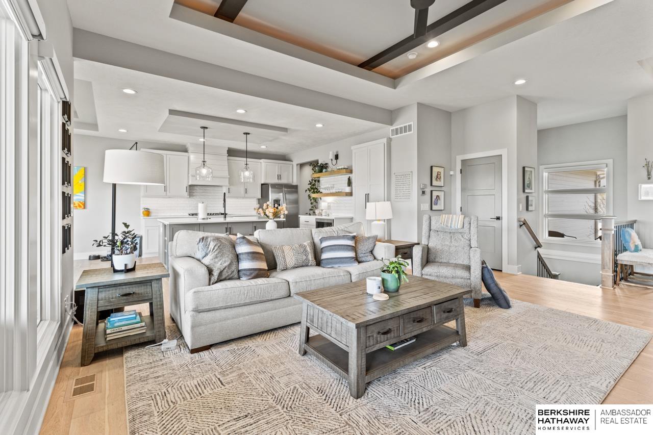 Papillion, Nebraska 68046, United States, 5 Bedrooms Bedrooms, ,3 BathroomsBathrooms,Residential,Pending,102573