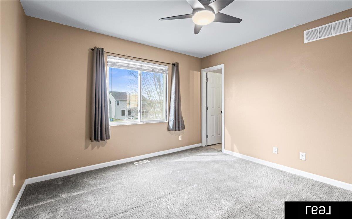 Omaha, Nebraska 68135, United States, 3 Bedrooms Bedrooms, ,2 BathroomsBathrooms,Residential,Pending,103442