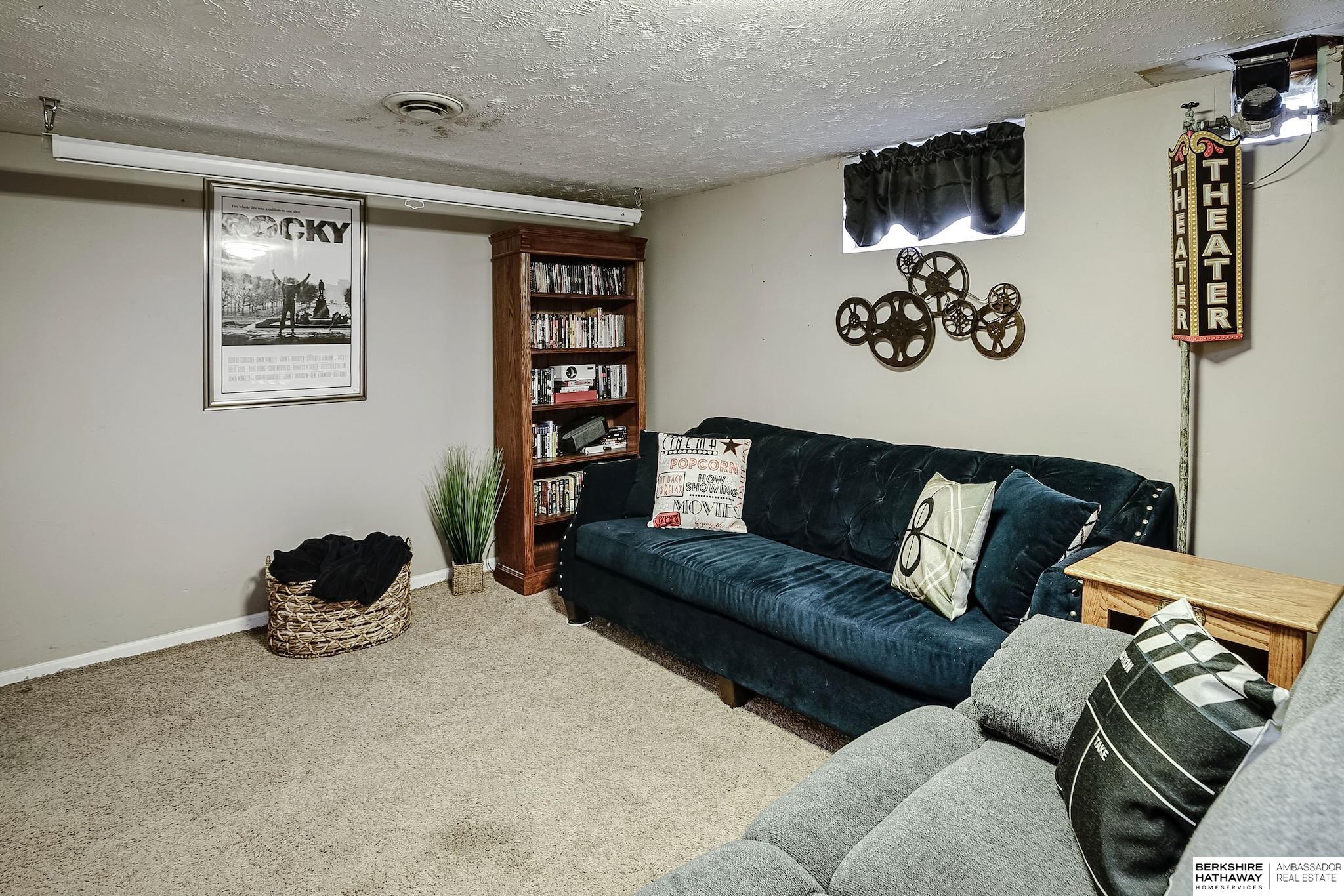 La Vista, Nebraska 68128, United States, 2 Bedrooms Bedrooms, ,1 BathroomBathrooms,Residential,Pending,7991