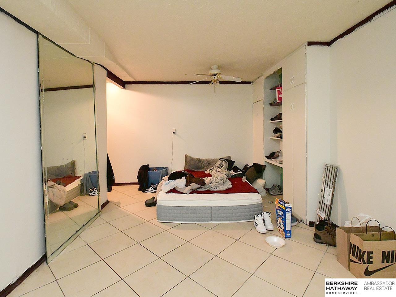 Omaha, Nebraska 68107, United States, 2 Bedrooms Bedrooms, ,2 BathroomsBathrooms,Residential,Pending,93015