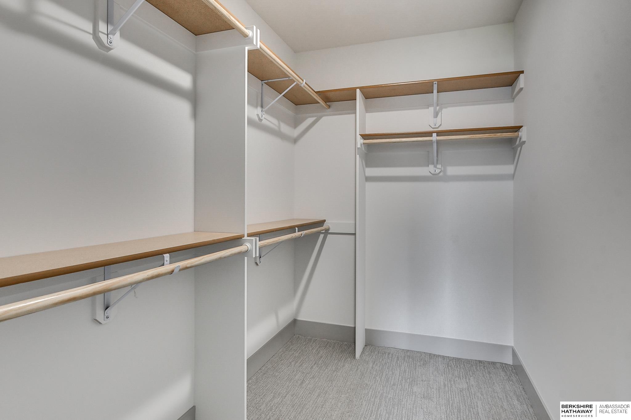 Papillion, Nebraska 68046, United States, 2 Bedrooms Bedrooms, ,3 BathroomsBathrooms,Residential,Active,45588