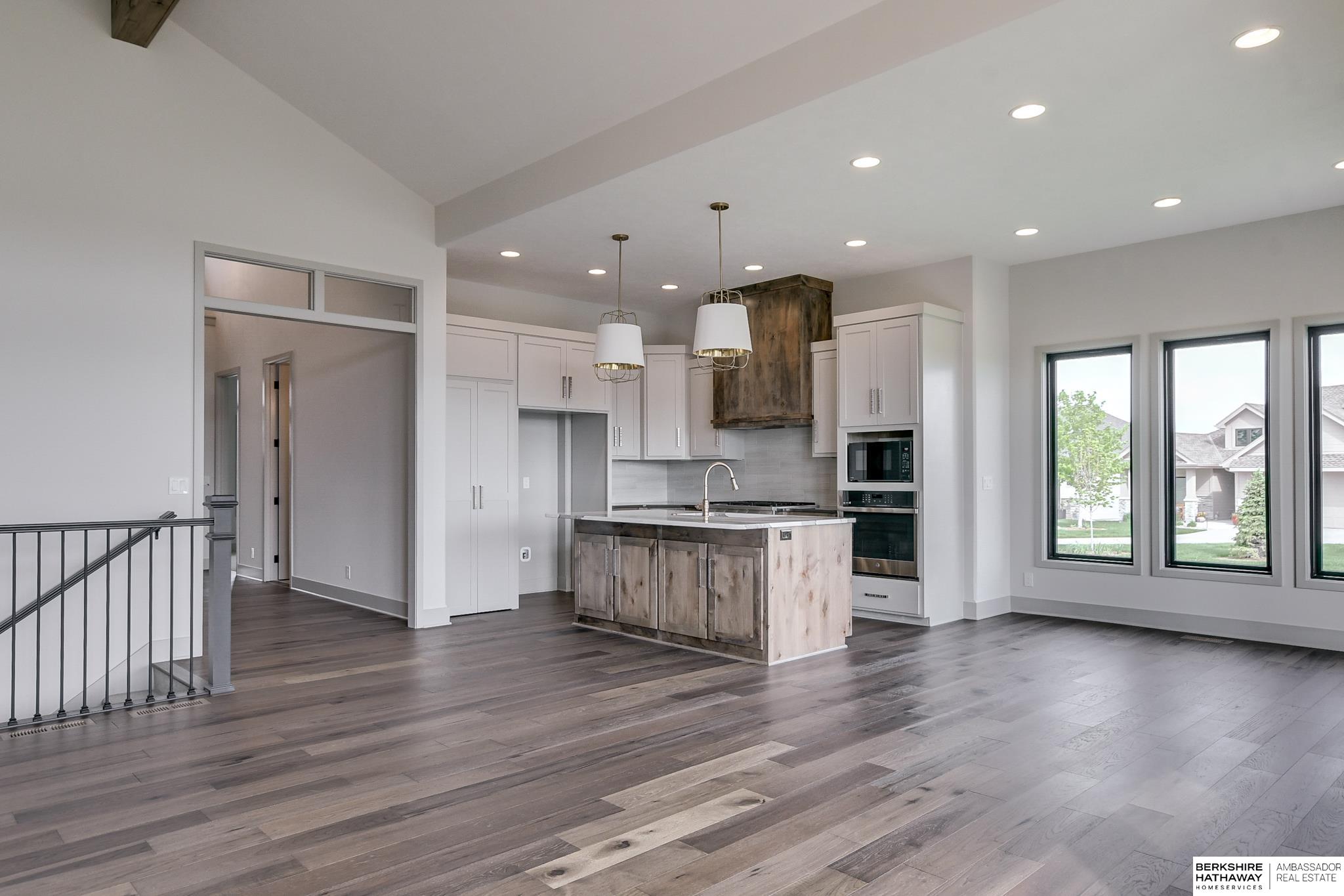 Papillion, Nebraska 68046, United States, 2 Bedrooms Bedrooms, ,3 BathroomsBathrooms,Residential,Active,45588