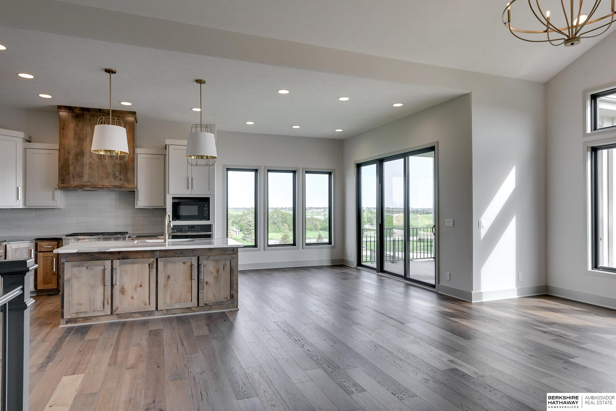 Papillion, Nebraska 68046, United States, 2 Bedrooms Bedrooms, ,3 BathroomsBathrooms,Residential,Active,45588