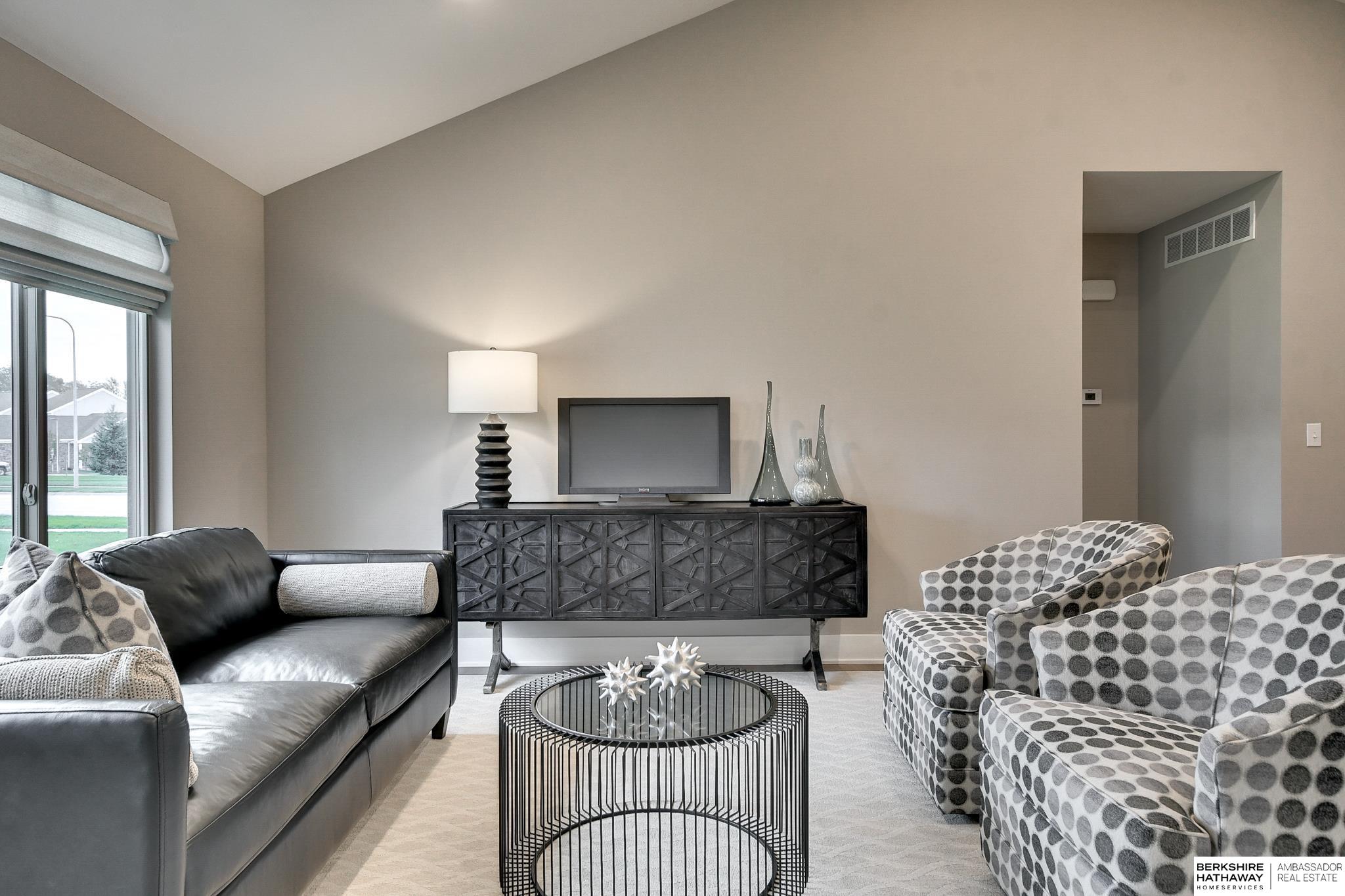 Elkhorn, Nebraska 68022, United States, 2 Bedrooms Bedrooms, ,2 BathroomsBathrooms,Residential,Active,107287