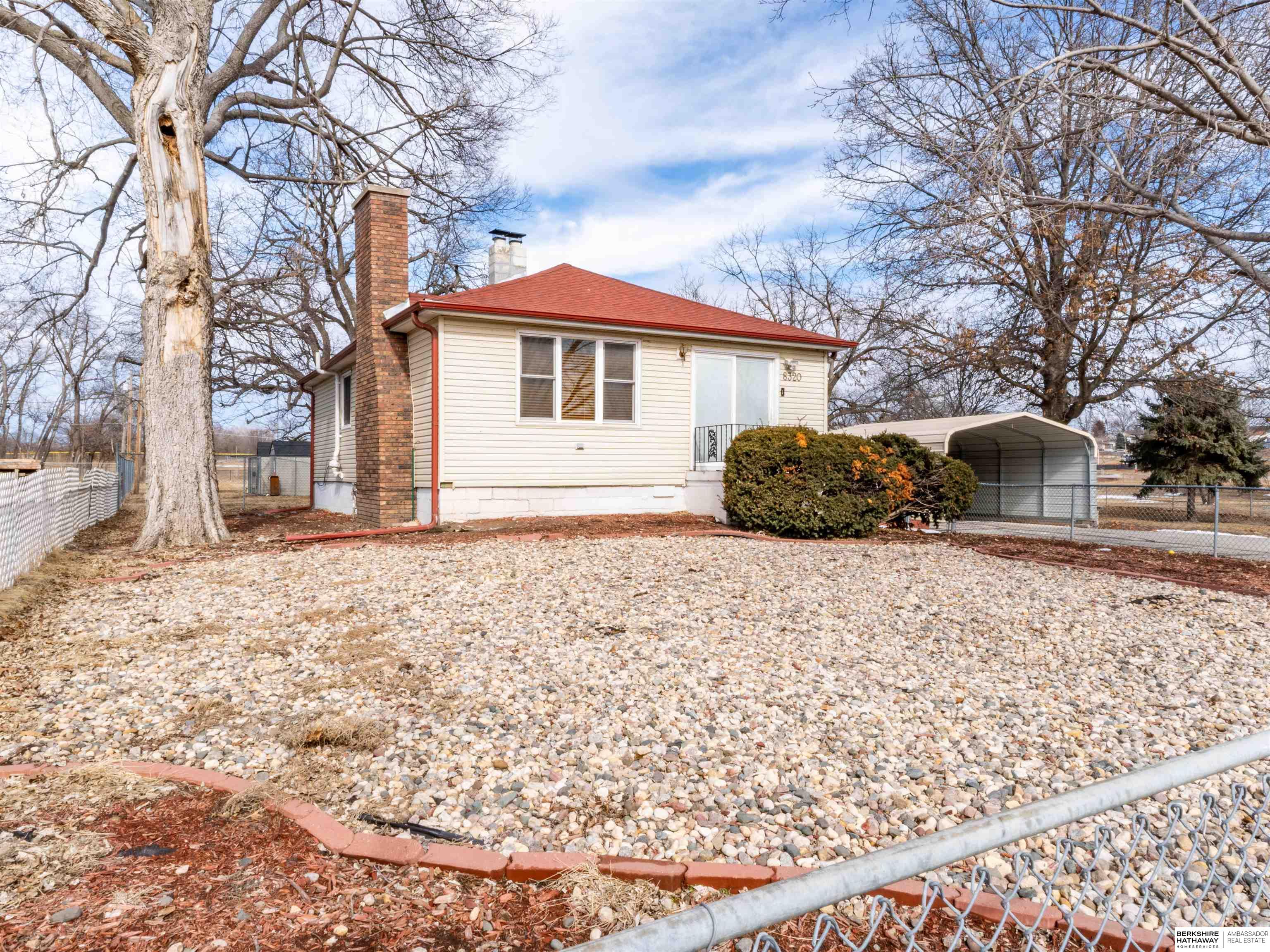 Omaha, Nebraska 68114, United States, 3 Bedrooms Bedrooms, ,2 BathroomsBathrooms,Residential,Active,76542