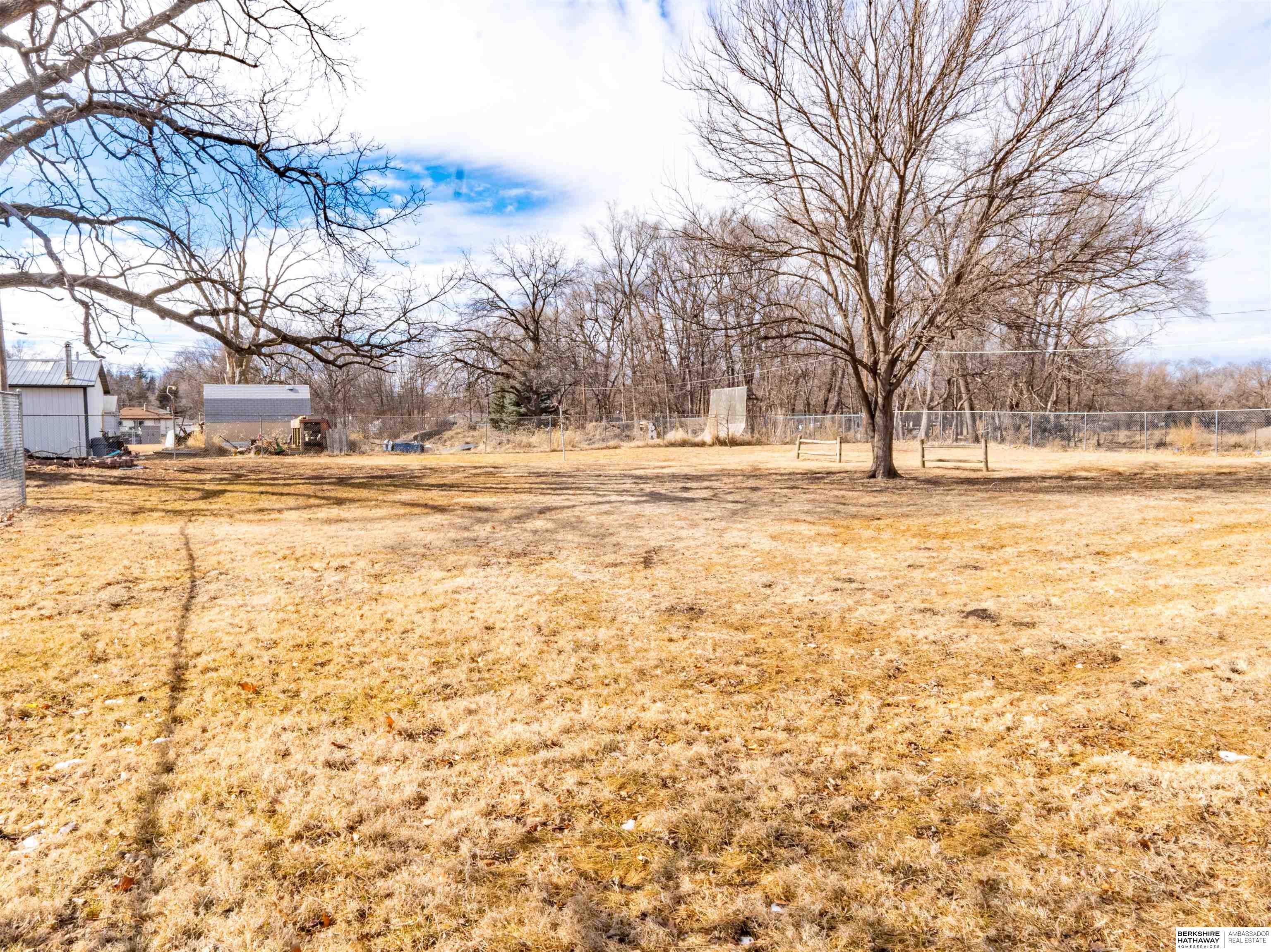 Omaha, Nebraska 68114, United States, 3 Bedrooms Bedrooms, ,2 BathroomsBathrooms,Residential,Active,76542