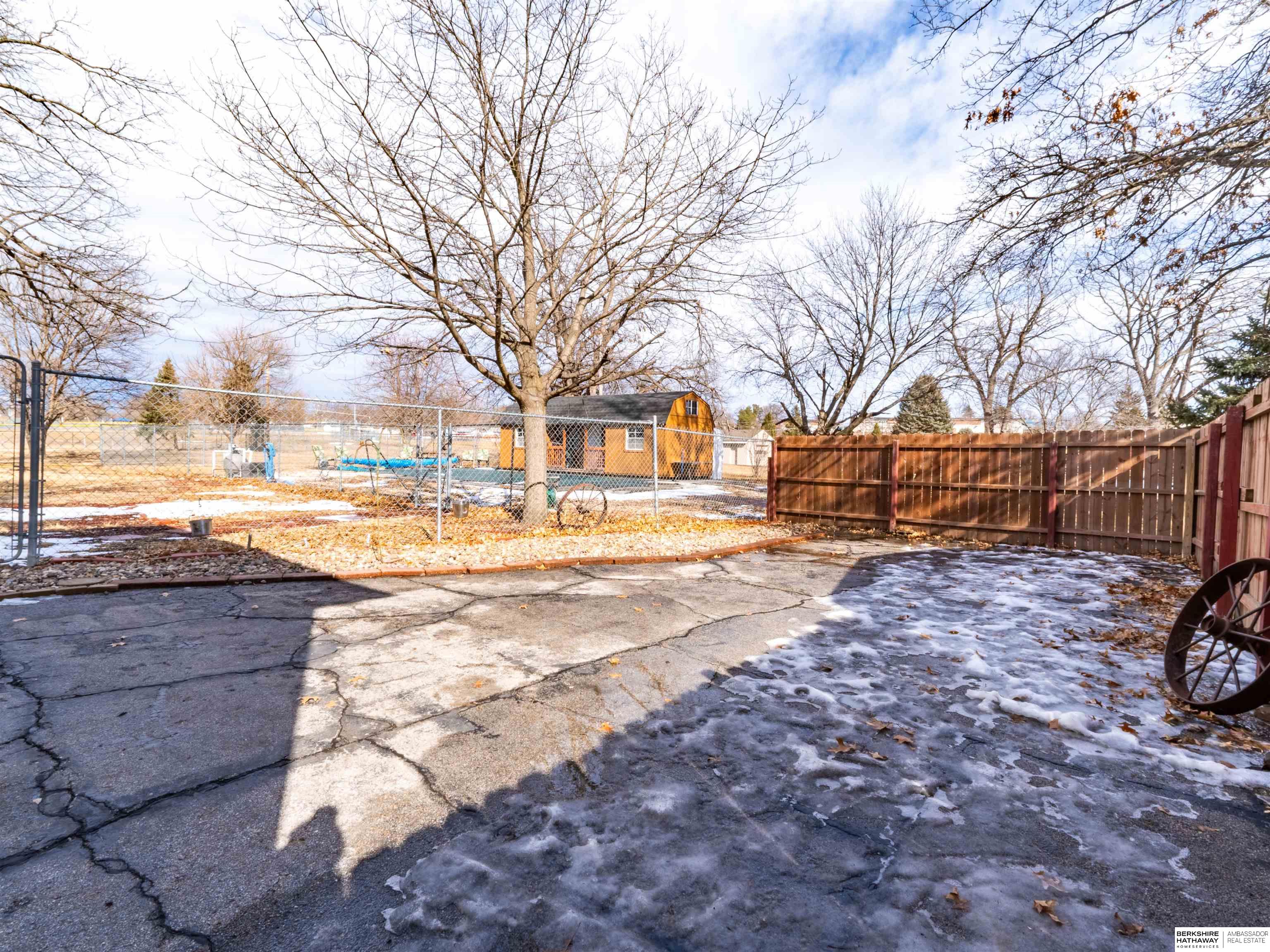 Omaha, Nebraska 68114, United States, 3 Bedrooms Bedrooms, ,2 BathroomsBathrooms,Residential,Active,76542