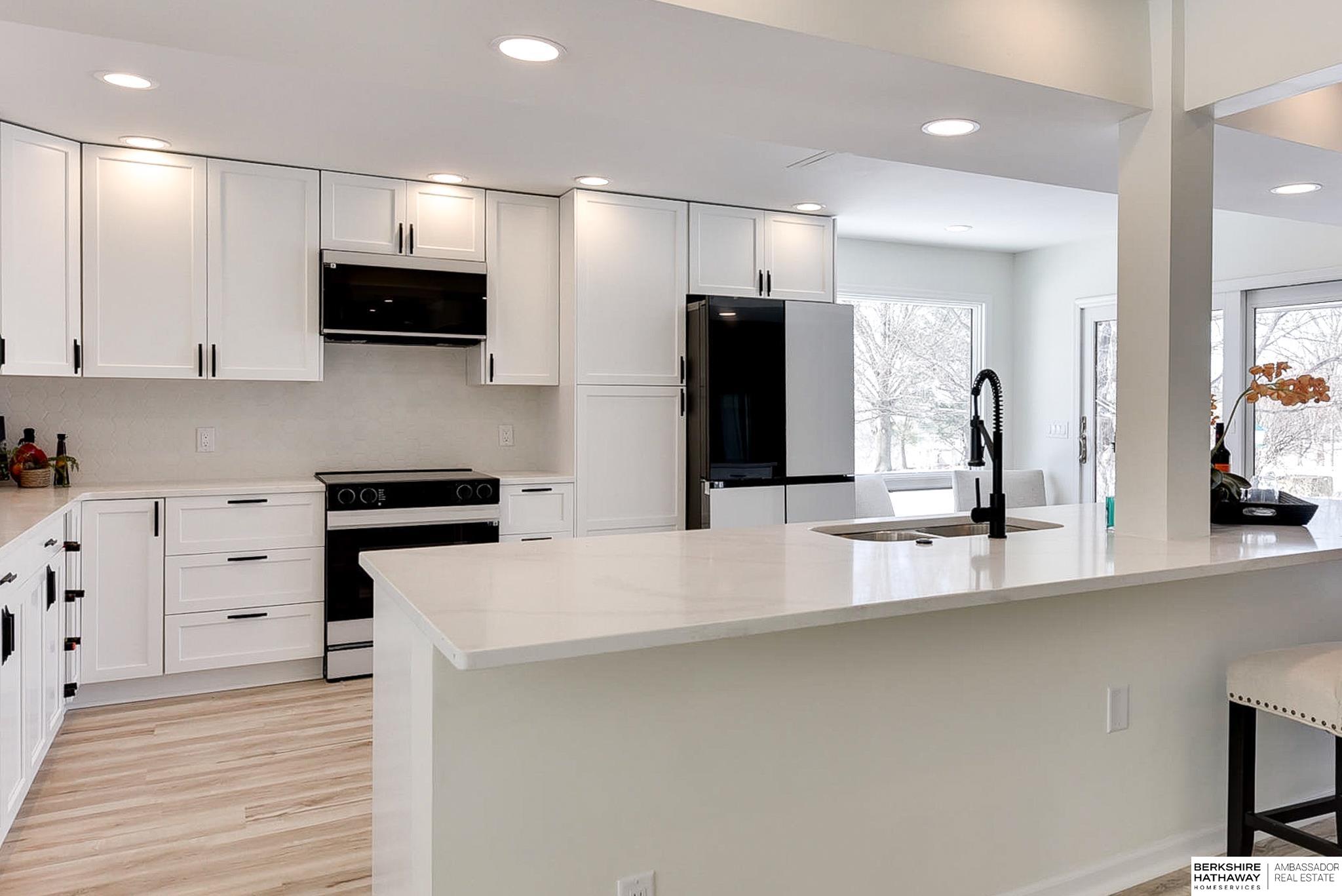 Omaha, Nebraska 68137, United States, 3 Bedrooms Bedrooms, ,4 BathroomsBathrooms,Residential,Active,4419