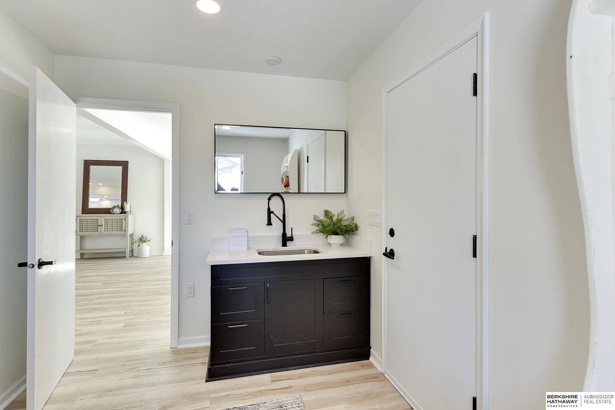 Omaha, Nebraska 68137, United States, 3 Bedrooms Bedrooms, ,4 BathroomsBathrooms,Residential,Active,4419