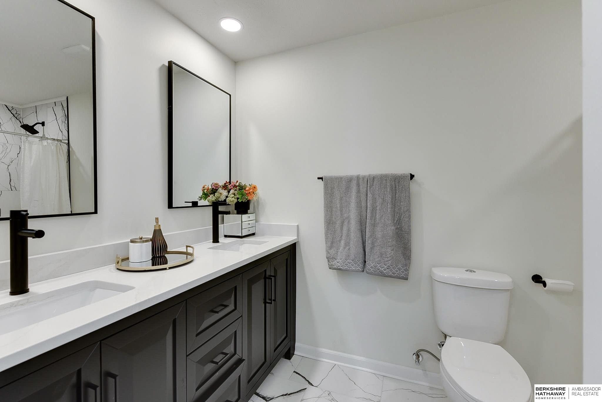 Omaha, Nebraska 68137, United States, 3 Bedrooms Bedrooms, ,4 BathroomsBathrooms,Residential,Active,4419