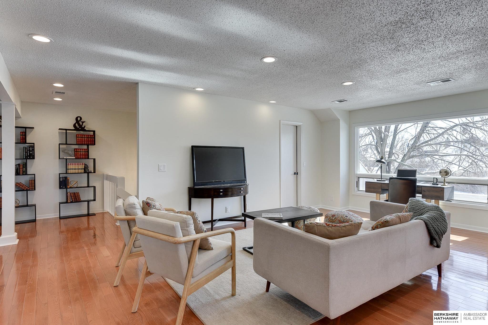 Omaha, Nebraska 68137, United States, 3 Bedrooms Bedrooms, ,4 BathroomsBathrooms,Residential,Active,4419