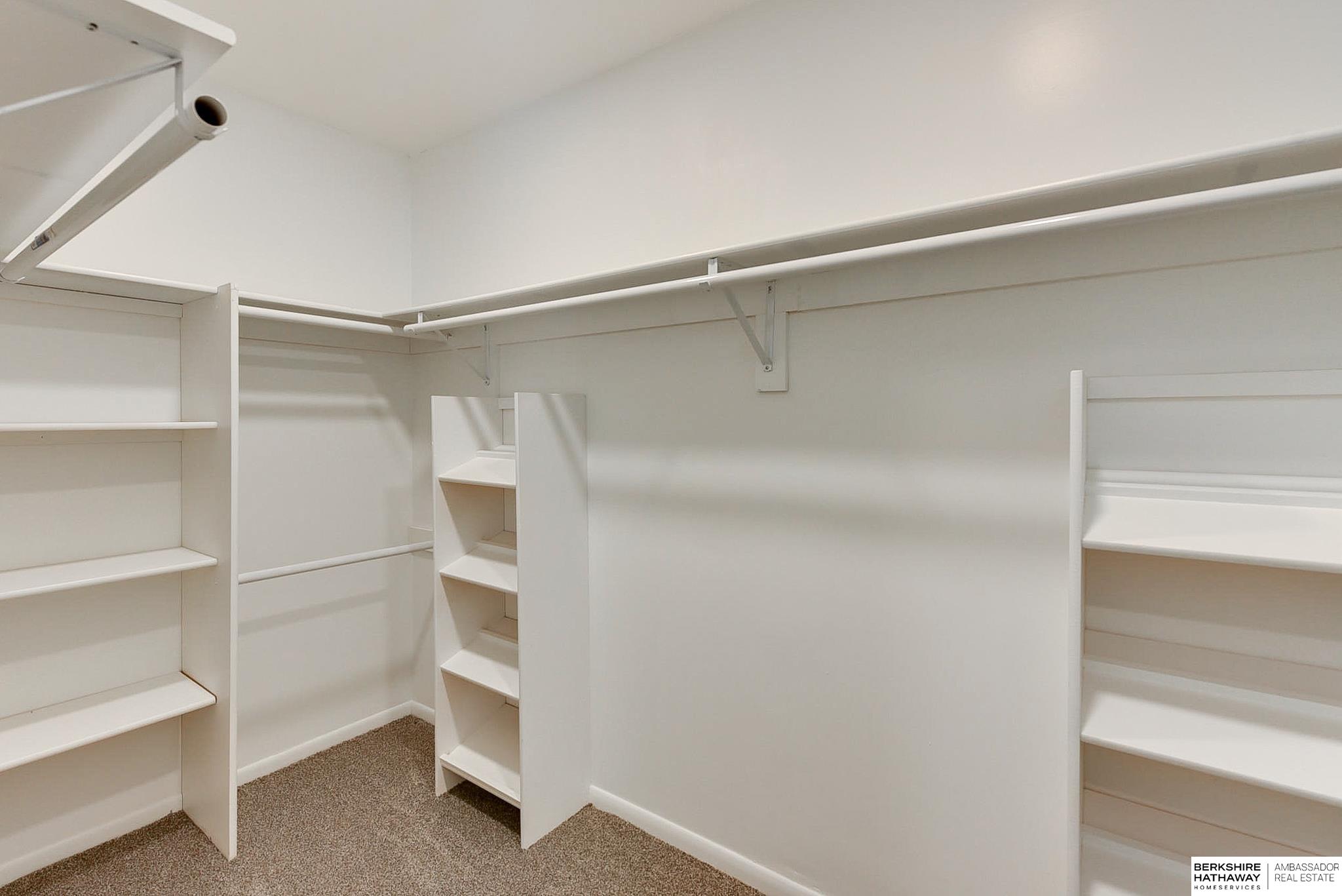 Omaha, Nebraska 68137, United States, 3 Bedrooms Bedrooms, ,4 BathroomsBathrooms,Residential,Active,4419