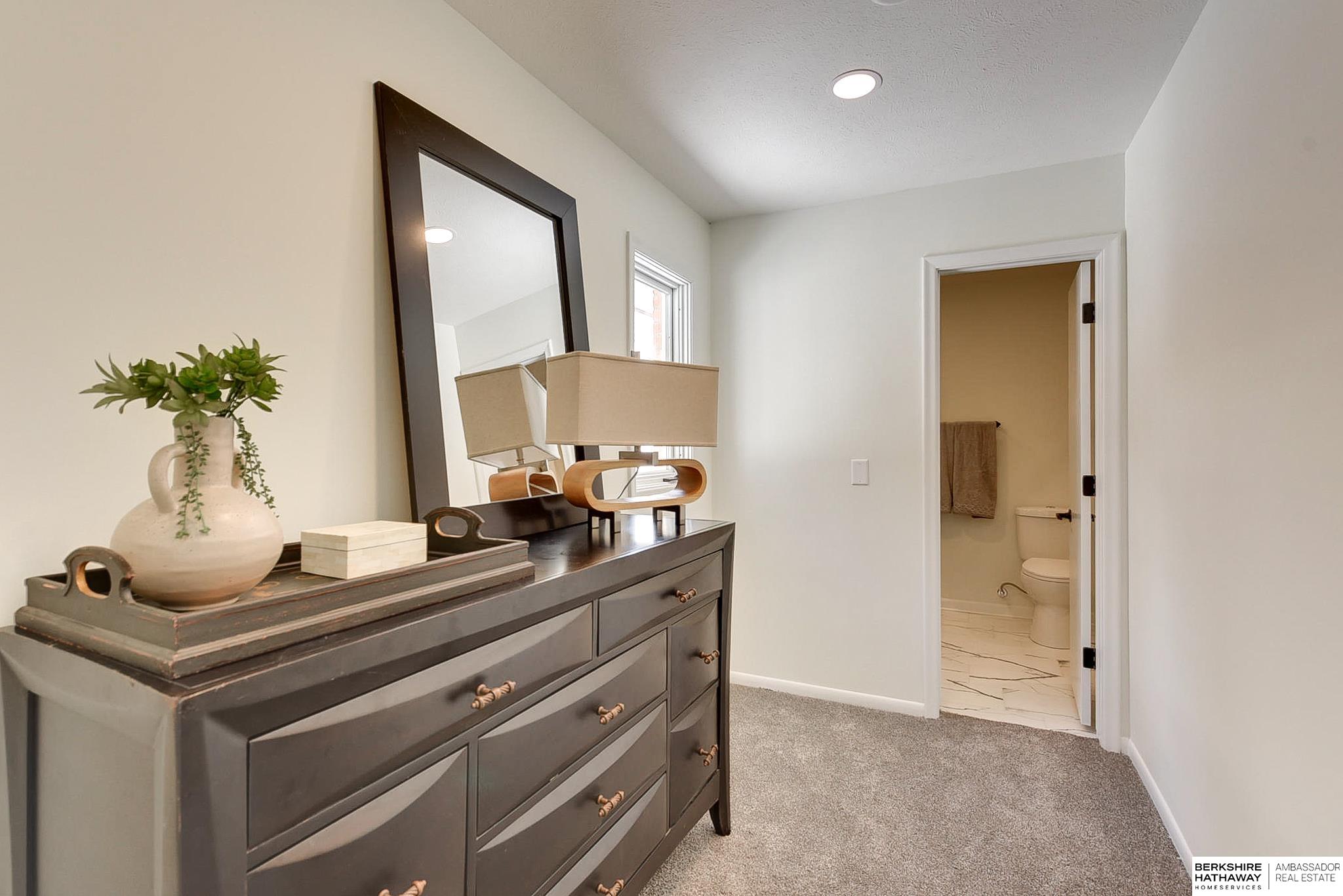 Omaha, Nebraska 68137, United States, 3 Bedrooms Bedrooms, ,4 BathroomsBathrooms,Residential,Active,4419