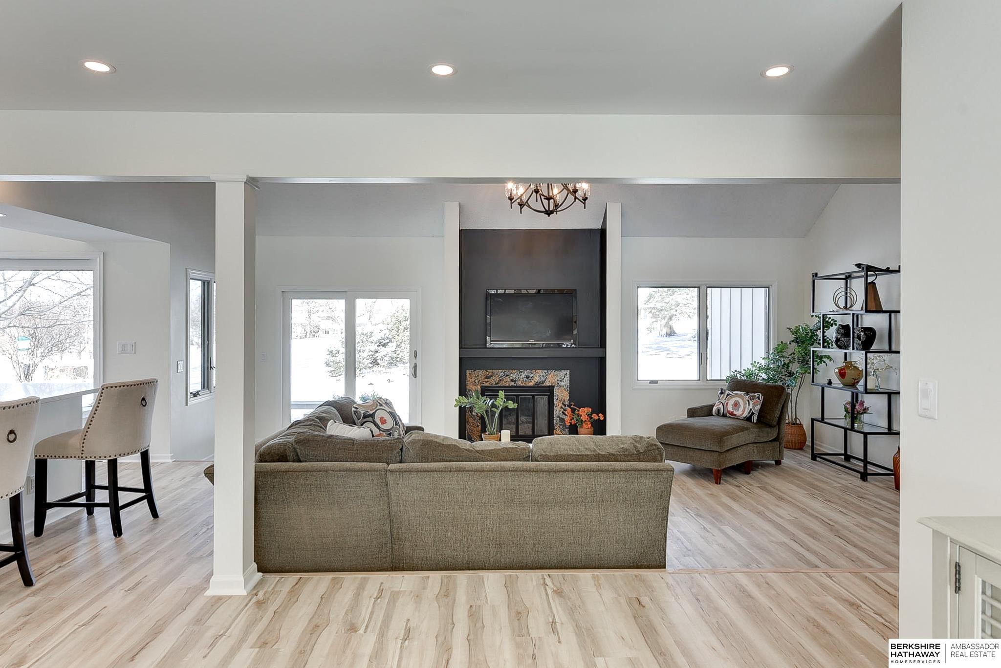 Omaha, Nebraska 68137, United States, 3 Bedrooms Bedrooms, ,4 BathroomsBathrooms,Residential,Active,4419