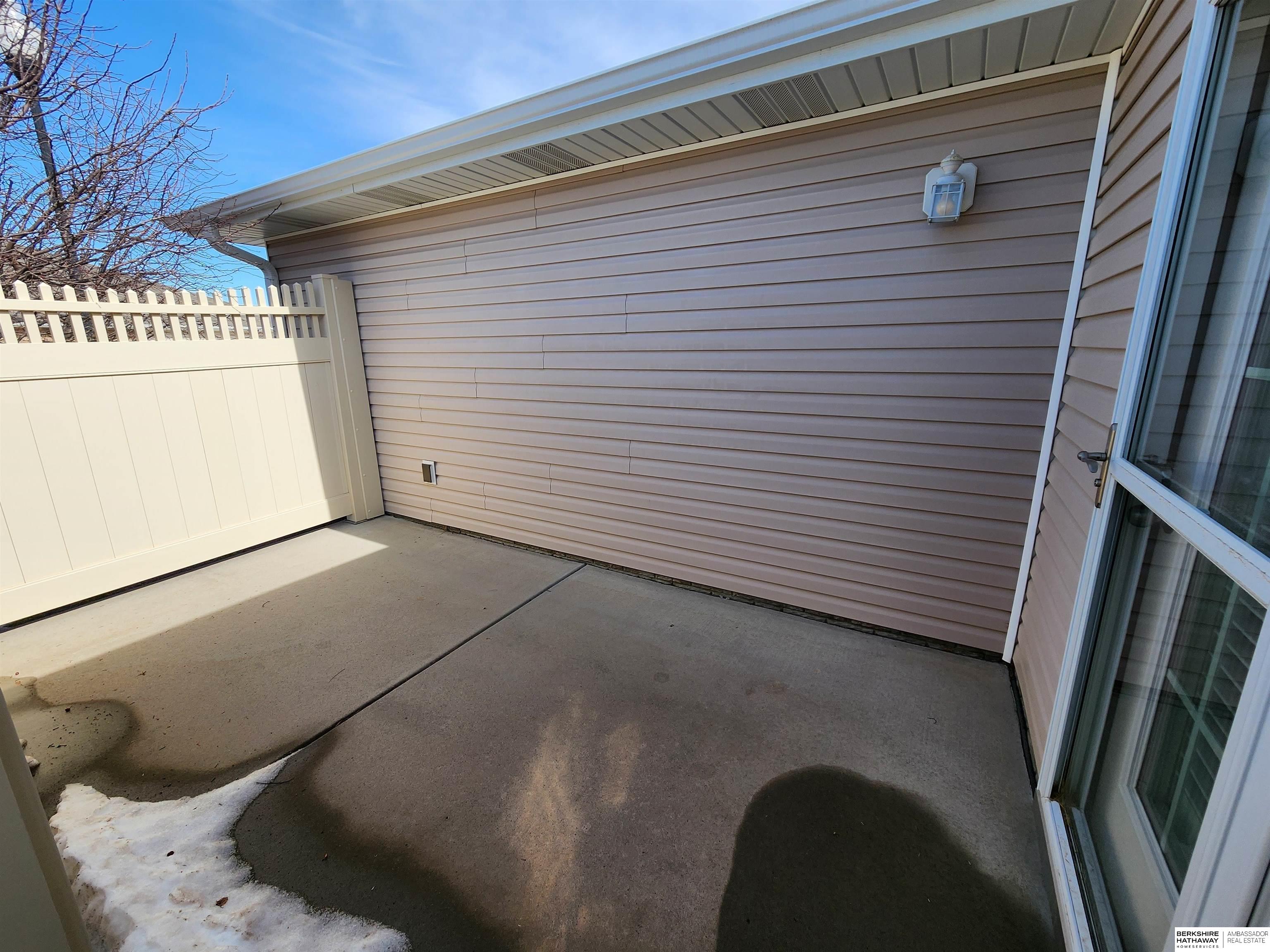 Bennington, Nebraska 68007, United States, 2 Bedrooms Bedrooms, ,2 BathroomsBathrooms,Residential,Active,92696