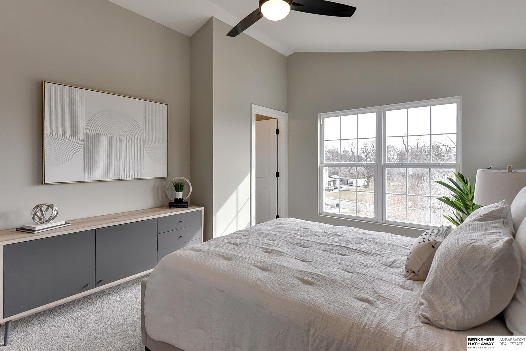 Omaha, Nebraska 68108, United States, 3 Bedrooms Bedrooms, ,4 BathroomsBathrooms,Residential,Active,94884