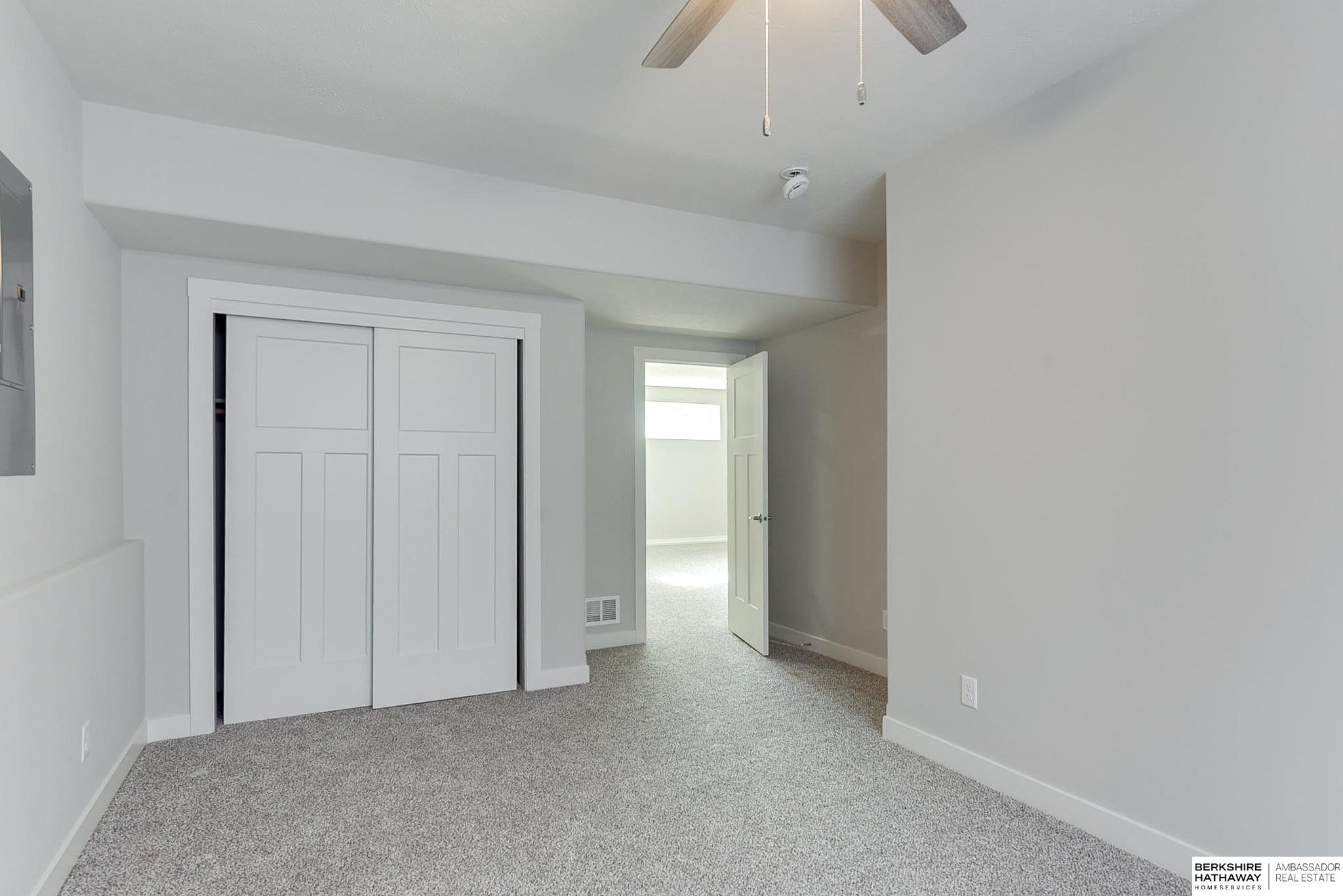 Plattsmouth, Nebraska 68048, United States, 5 Bedrooms Bedrooms, ,3 BathroomsBathrooms,Residential,Active,17052