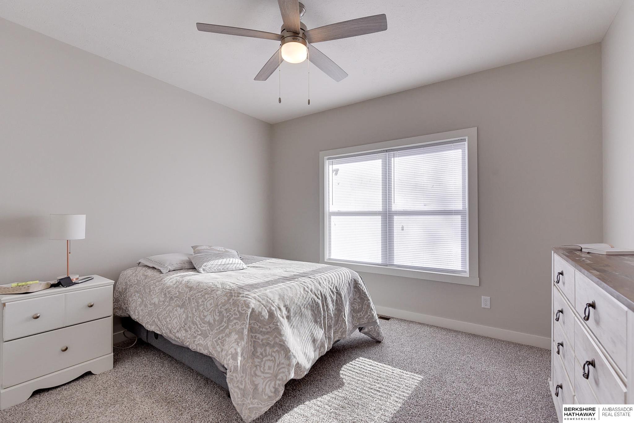 Plattsmouth, Nebraska 68048, United States, 5 Bedrooms Bedrooms, ,3 BathroomsBathrooms,Residential,Active,17052