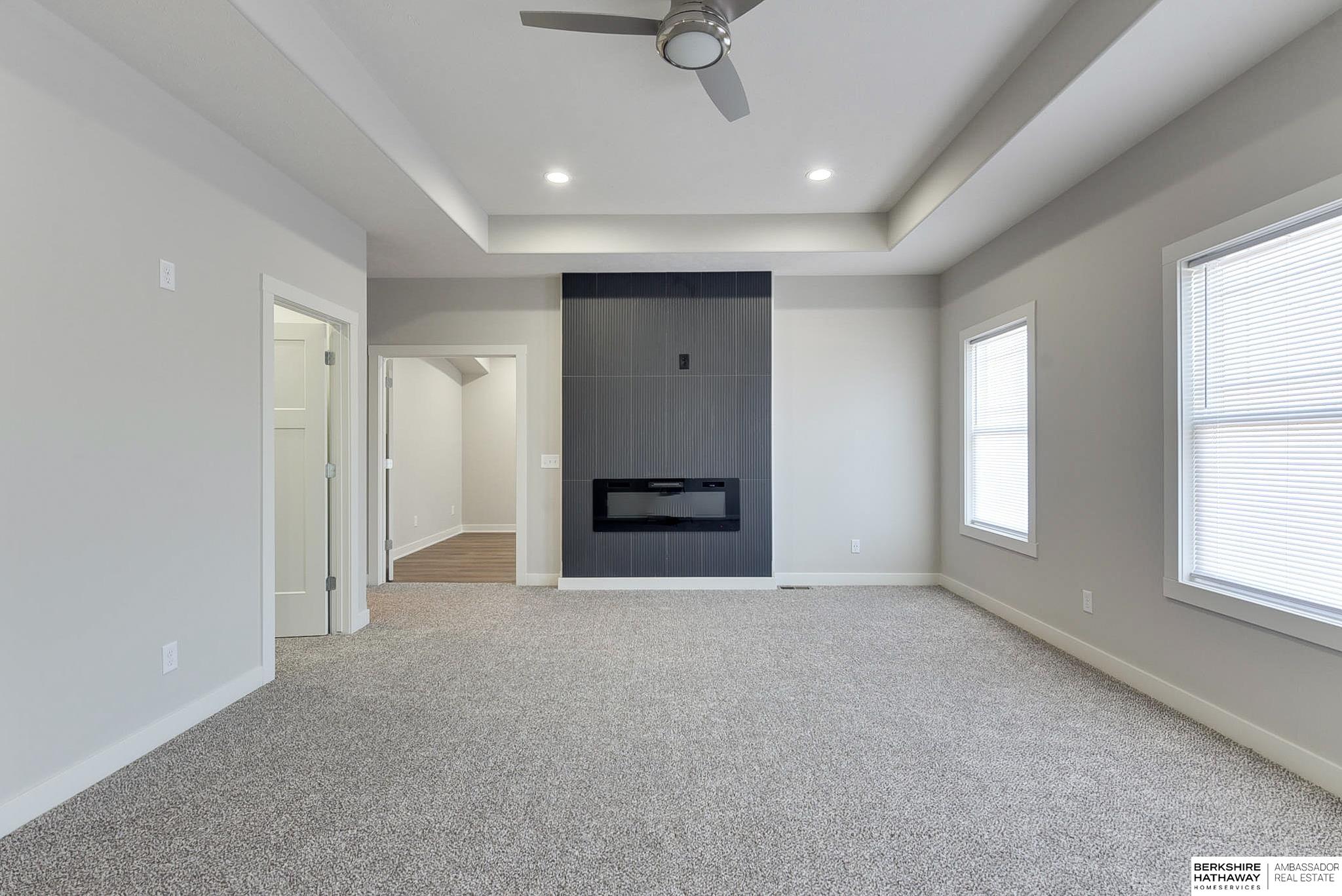 Plattsmouth, Nebraska 68048, United States, 5 Bedrooms Bedrooms, ,3 BathroomsBathrooms,Residential,Active,17052