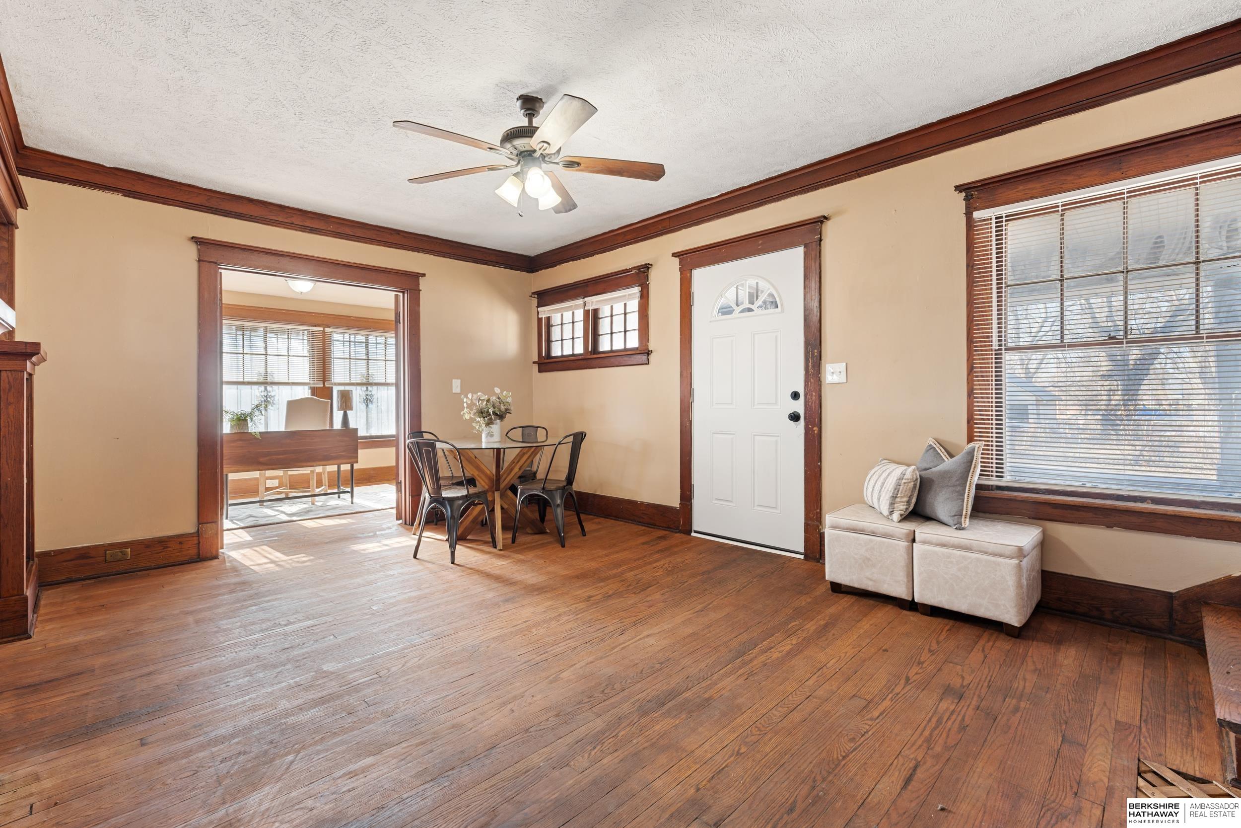 Omaha, Nebraska 68110, United States, 3 Bedrooms Bedrooms, ,1 BathroomBathrooms,Residential,Pending,17880