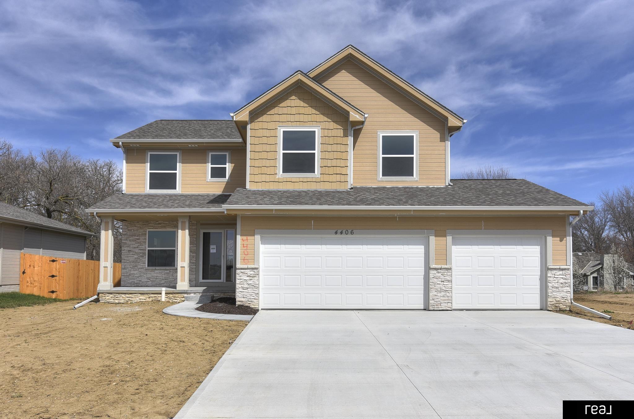 Bellevue, Nebraska 68123, United States, 4 Bedrooms Bedrooms, ,3 BathroomsBathrooms,Residential,Pending,23794