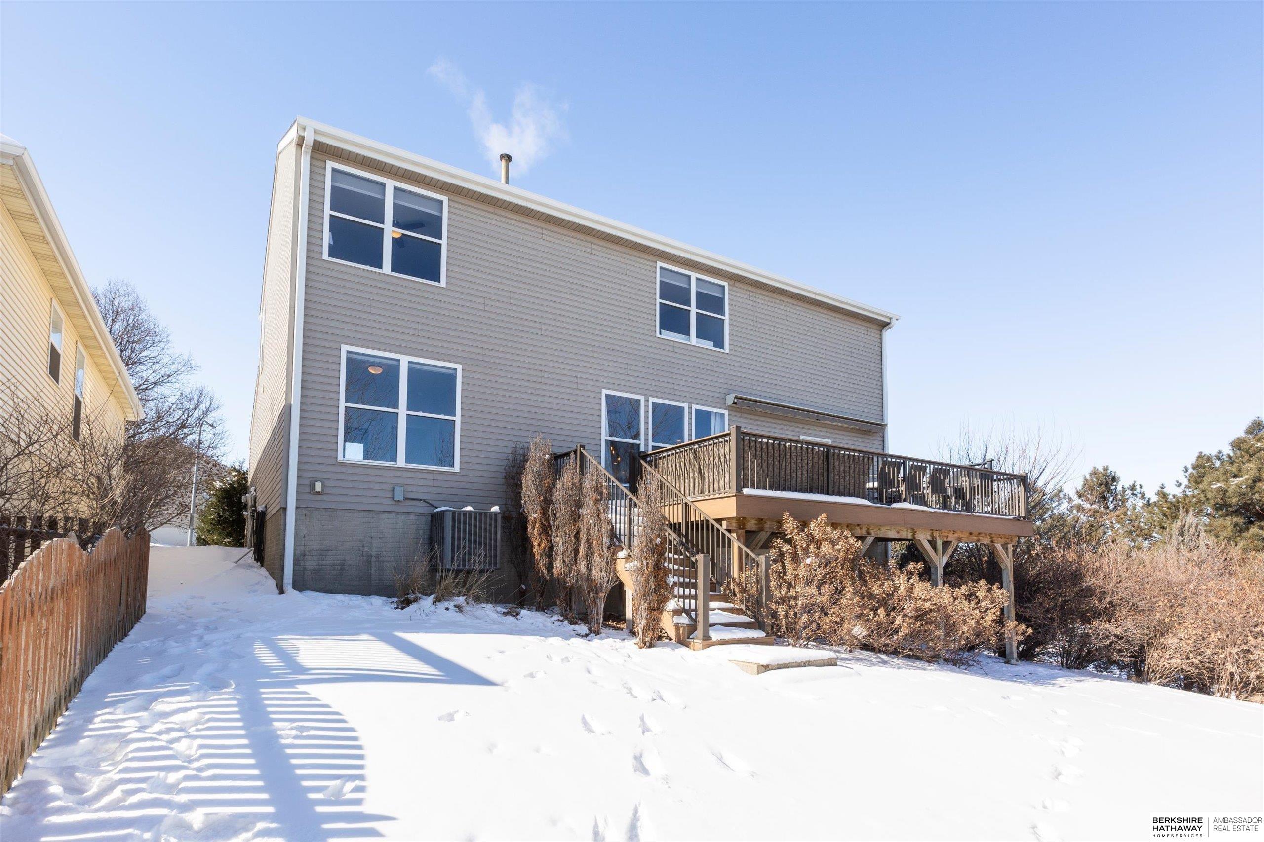 Omaha, Nebraska 68135, United States, 4 Bedrooms Bedrooms, ,3 BathroomsBathrooms,Residential,Active,77787