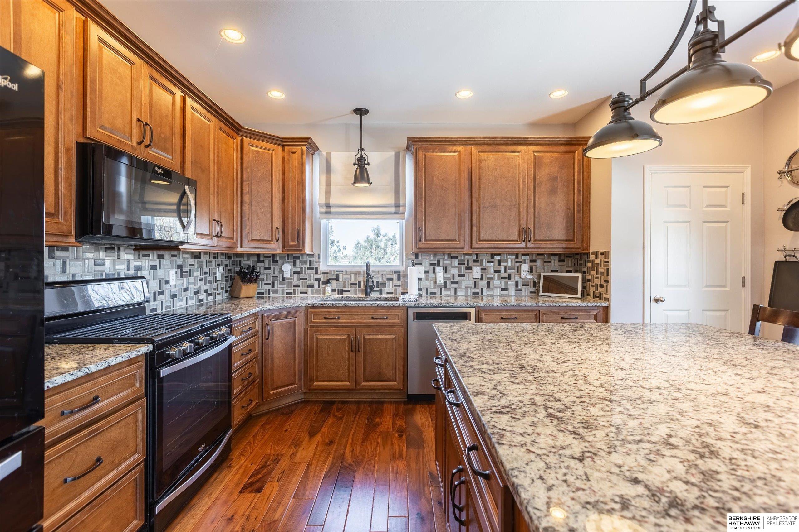 Omaha, Nebraska 68135, United States, 4 Bedrooms Bedrooms, ,3 BathroomsBathrooms,Residential,Active,77787