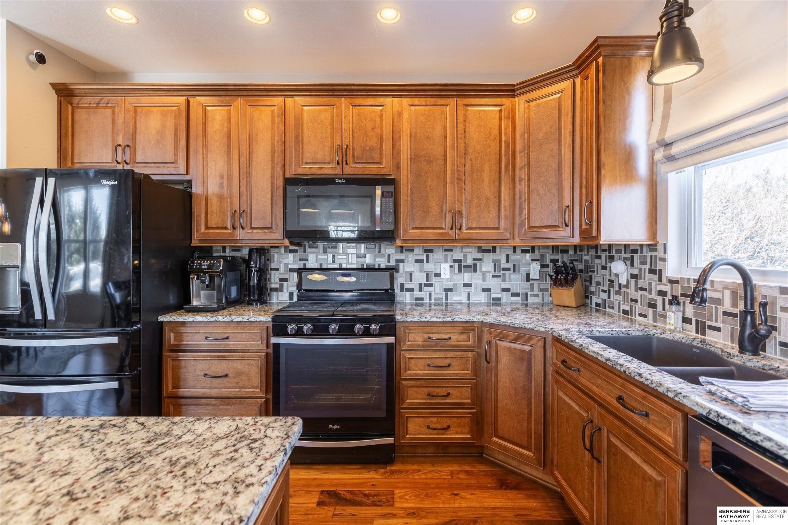 Omaha, Nebraska 68135, United States, 4 Bedrooms Bedrooms, ,3 BathroomsBathrooms,Residential,Active,77787