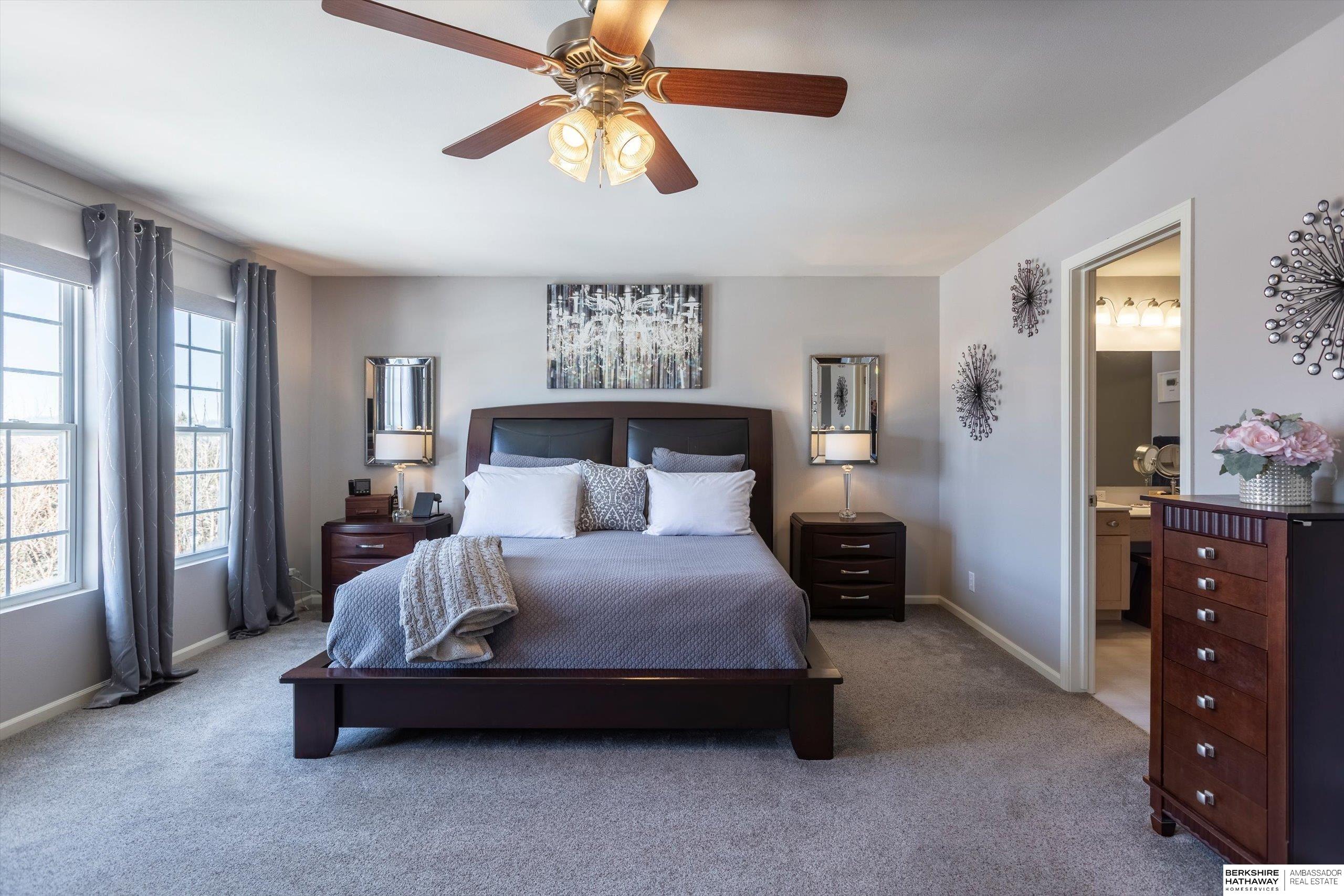 Omaha, Nebraska 68135, United States, 4 Bedrooms Bedrooms, ,3 BathroomsBathrooms,Residential,Active,77787