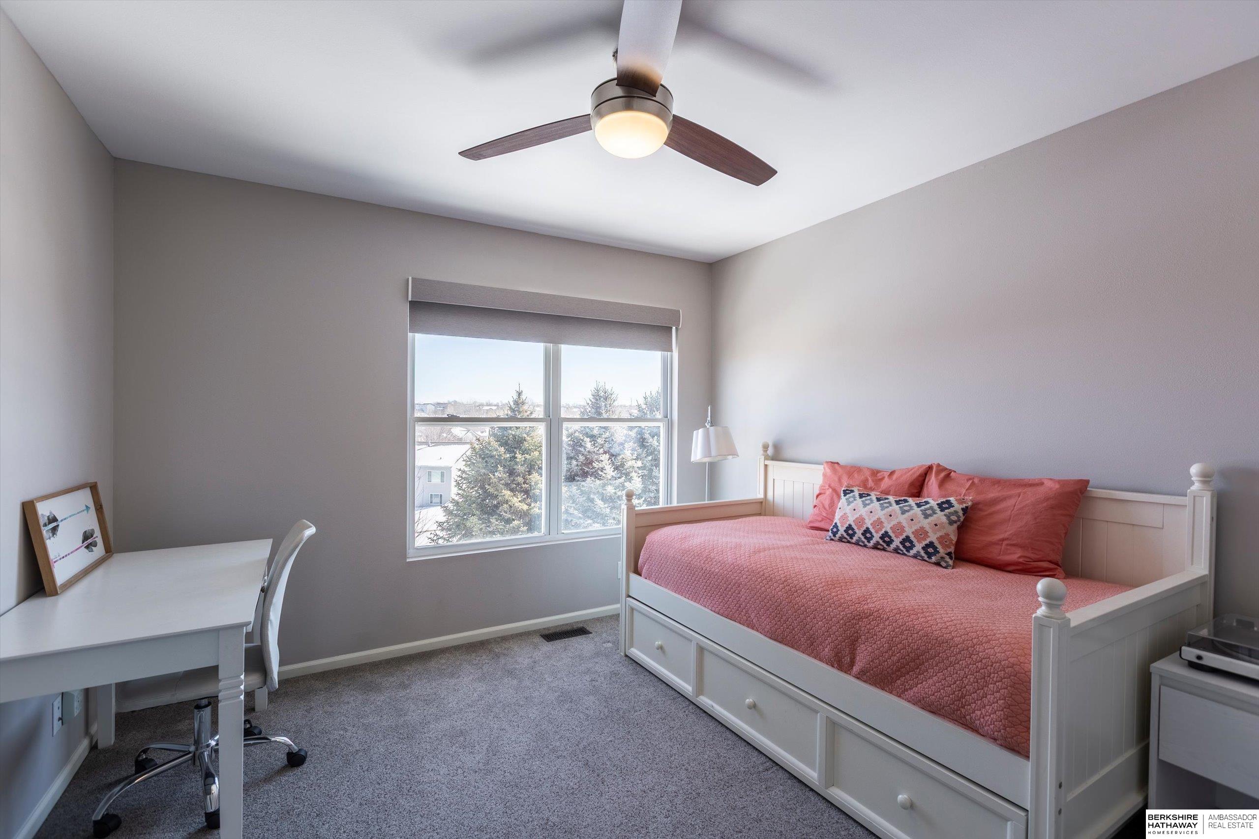 Omaha, Nebraska 68135, United States, 4 Bedrooms Bedrooms, ,3 BathroomsBathrooms,Residential,Active,77787