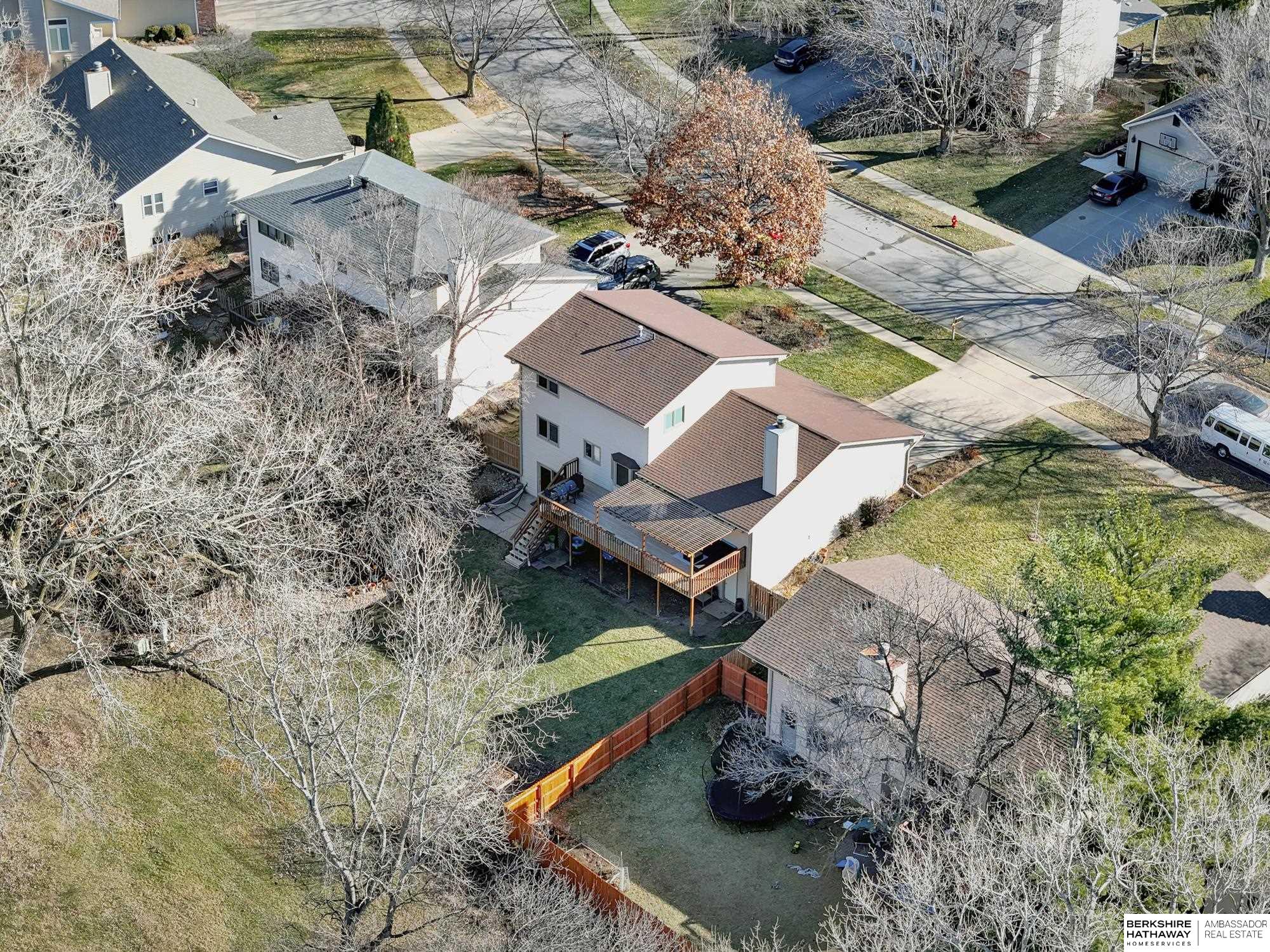 Lincoln, Nebraska 68506, United States, 4 Bedrooms Bedrooms, ,4 BathroomsBathrooms,Residential,Pending,8783